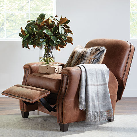 Dean Leather Recliner Product Tile Hover Image 732061