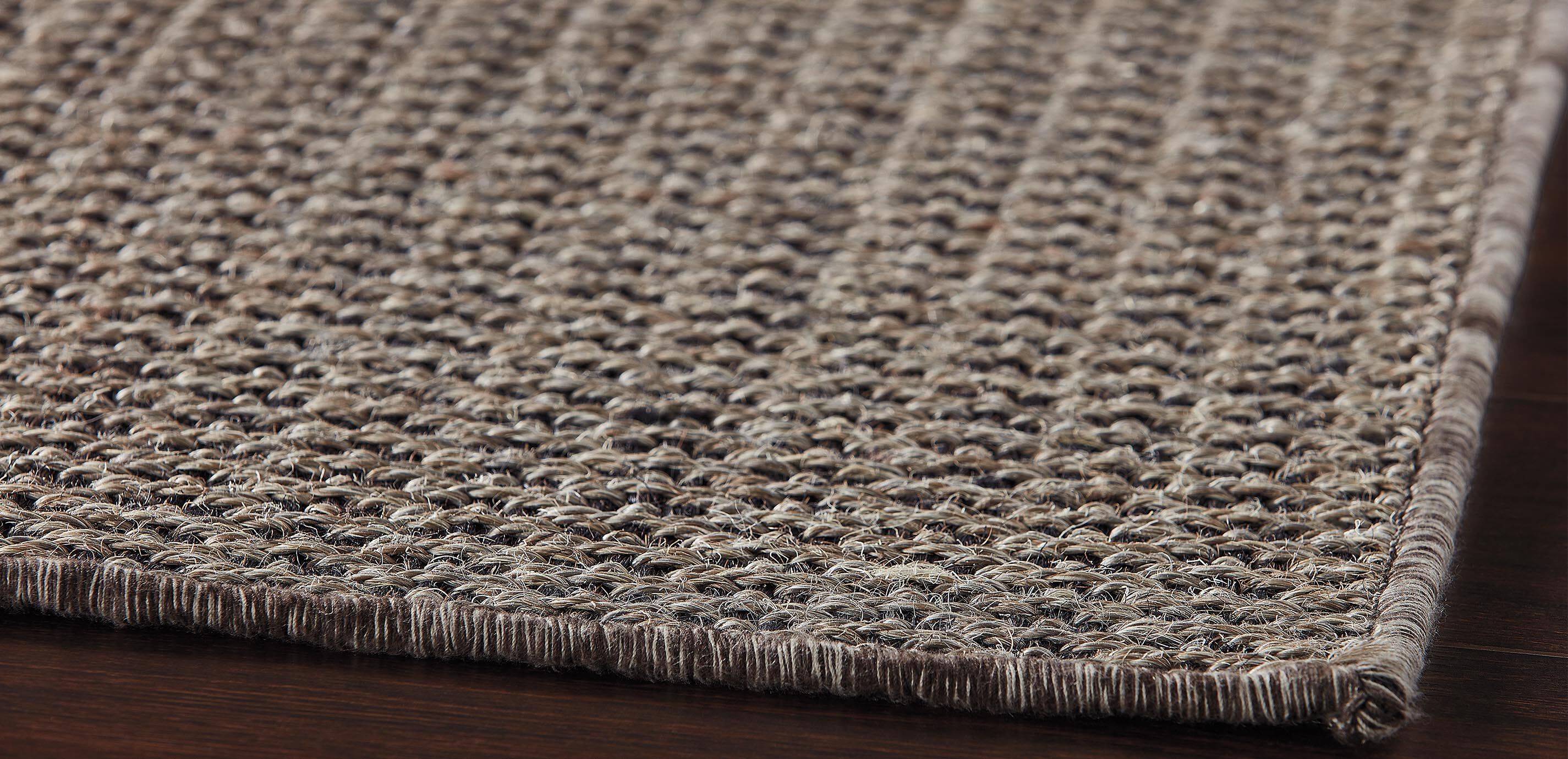 Raylan Serged Rug_2