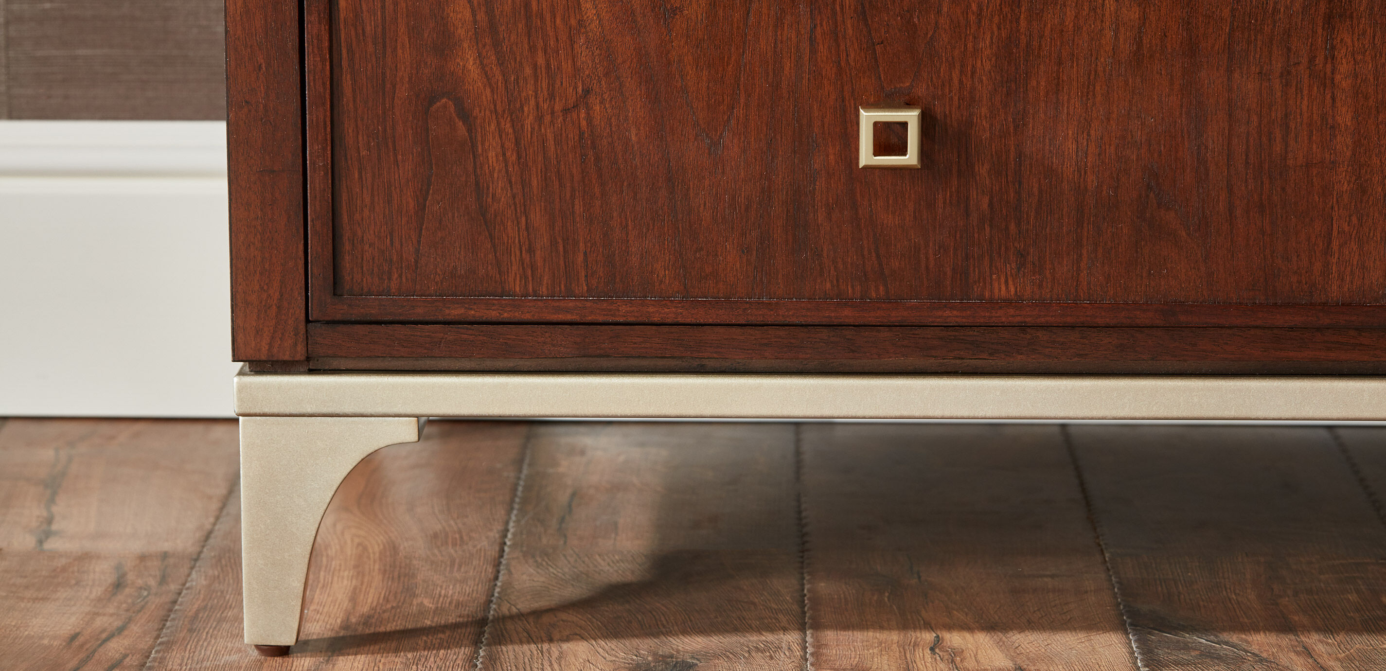 Dorset Display Cabinet_7