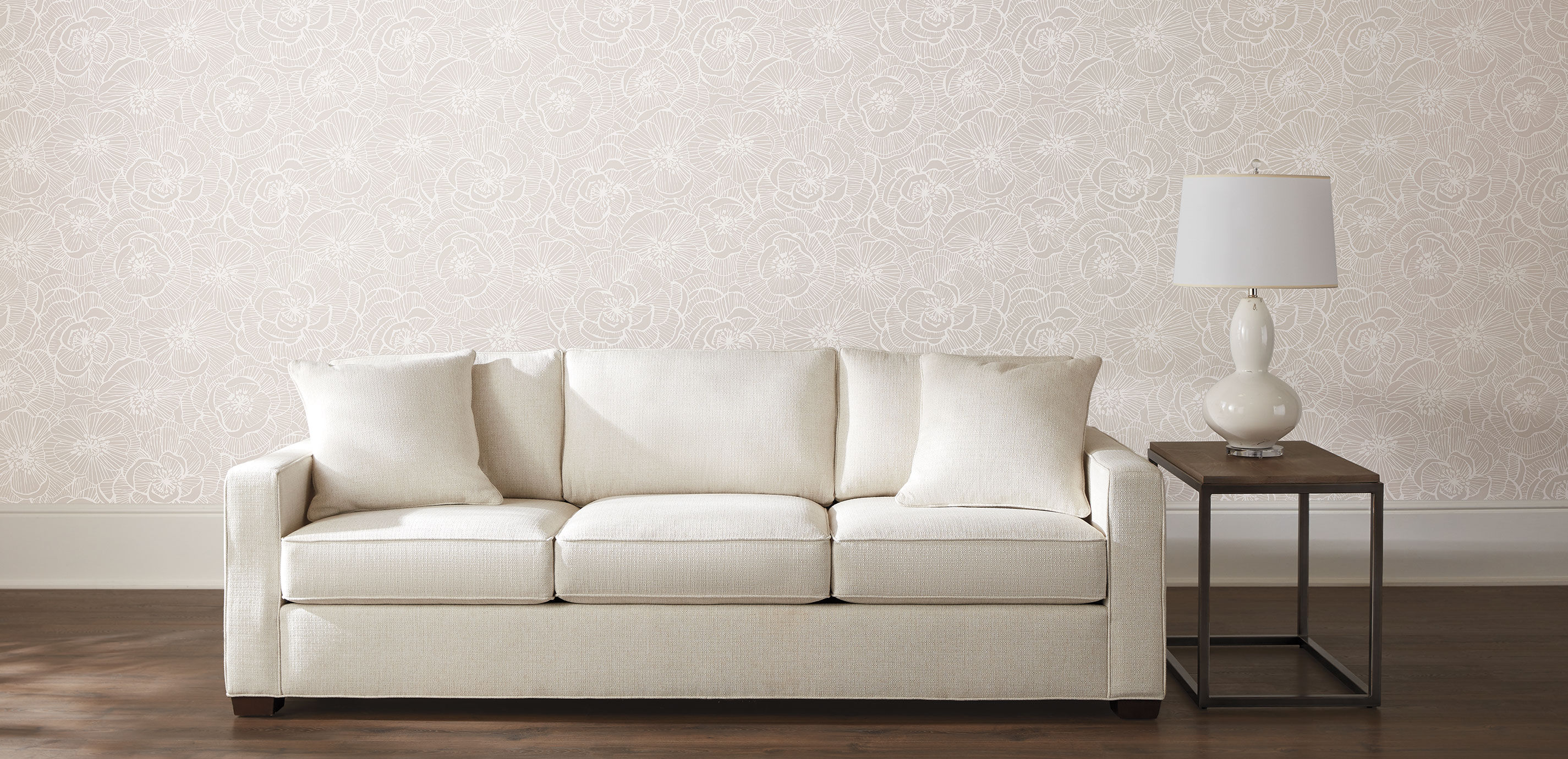 Suzette Floral Wallpaper_1