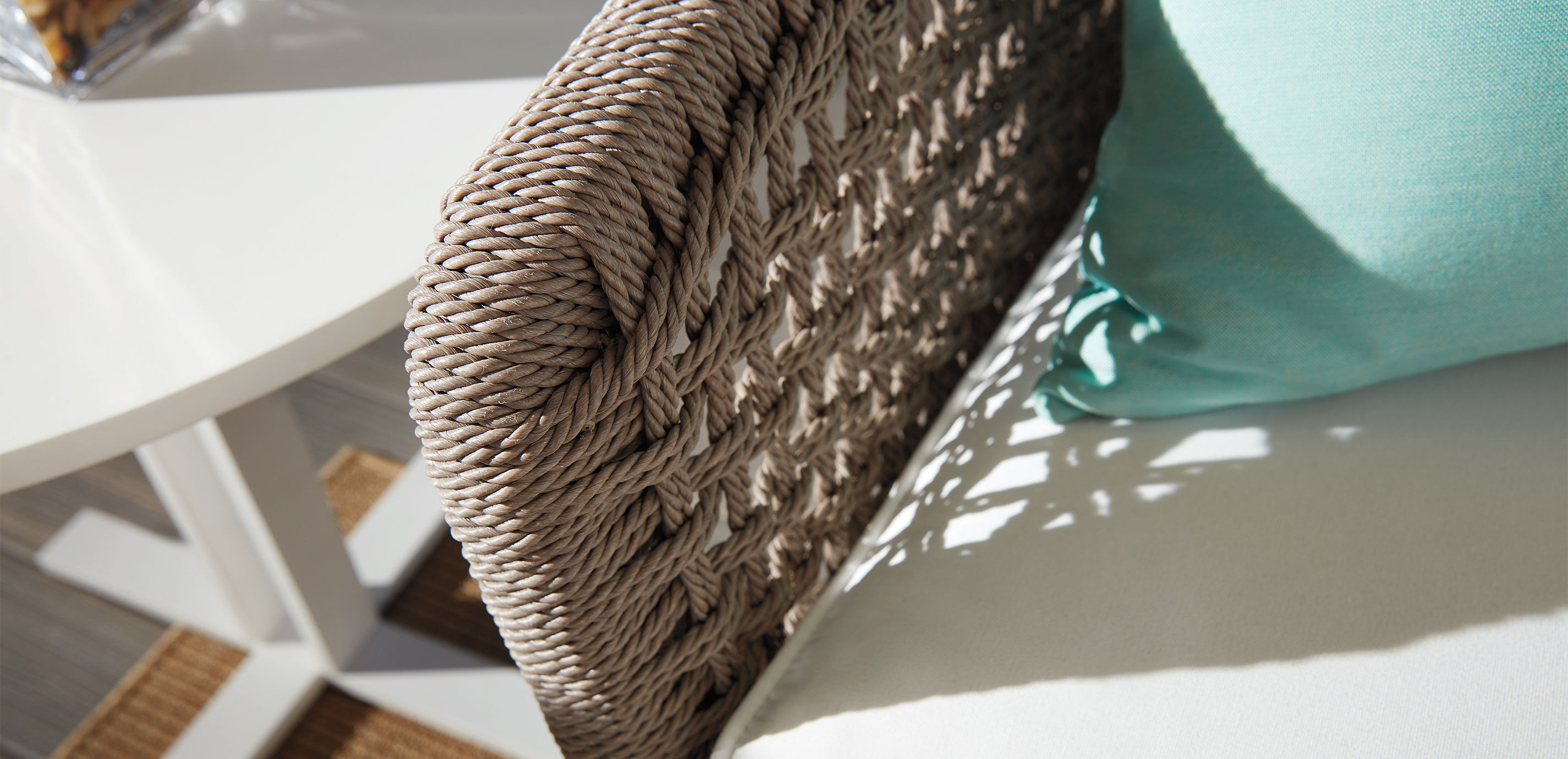 Viscaya Outdoor Sofa_3