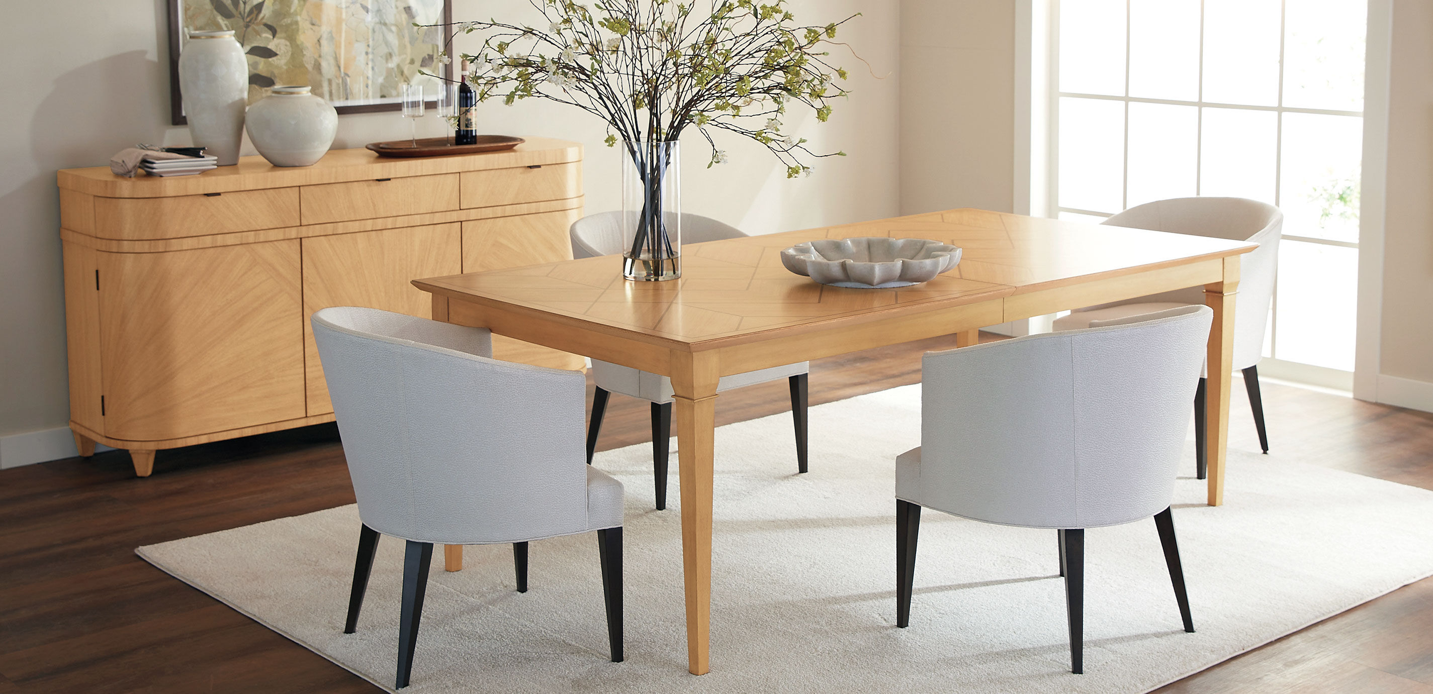Andie Dining Table_10