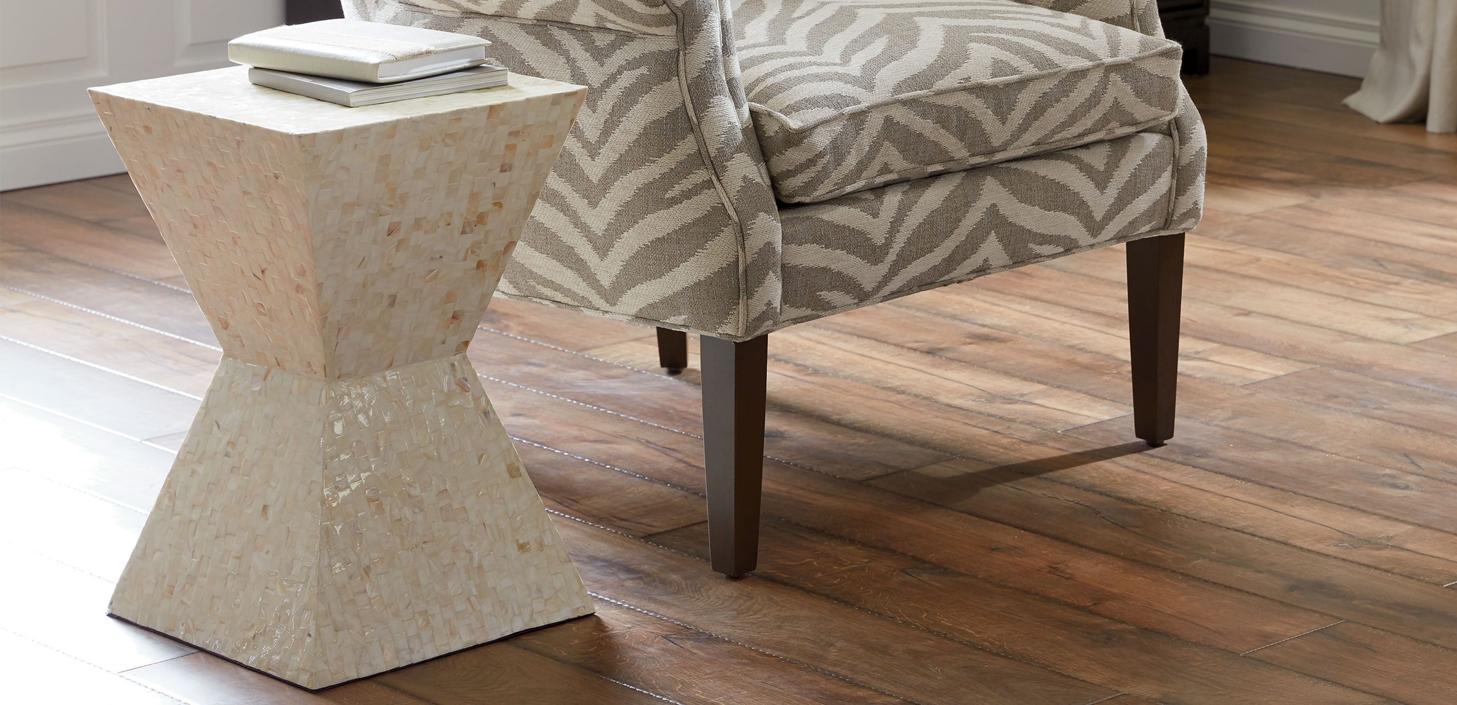 Pearl Accent Table_3