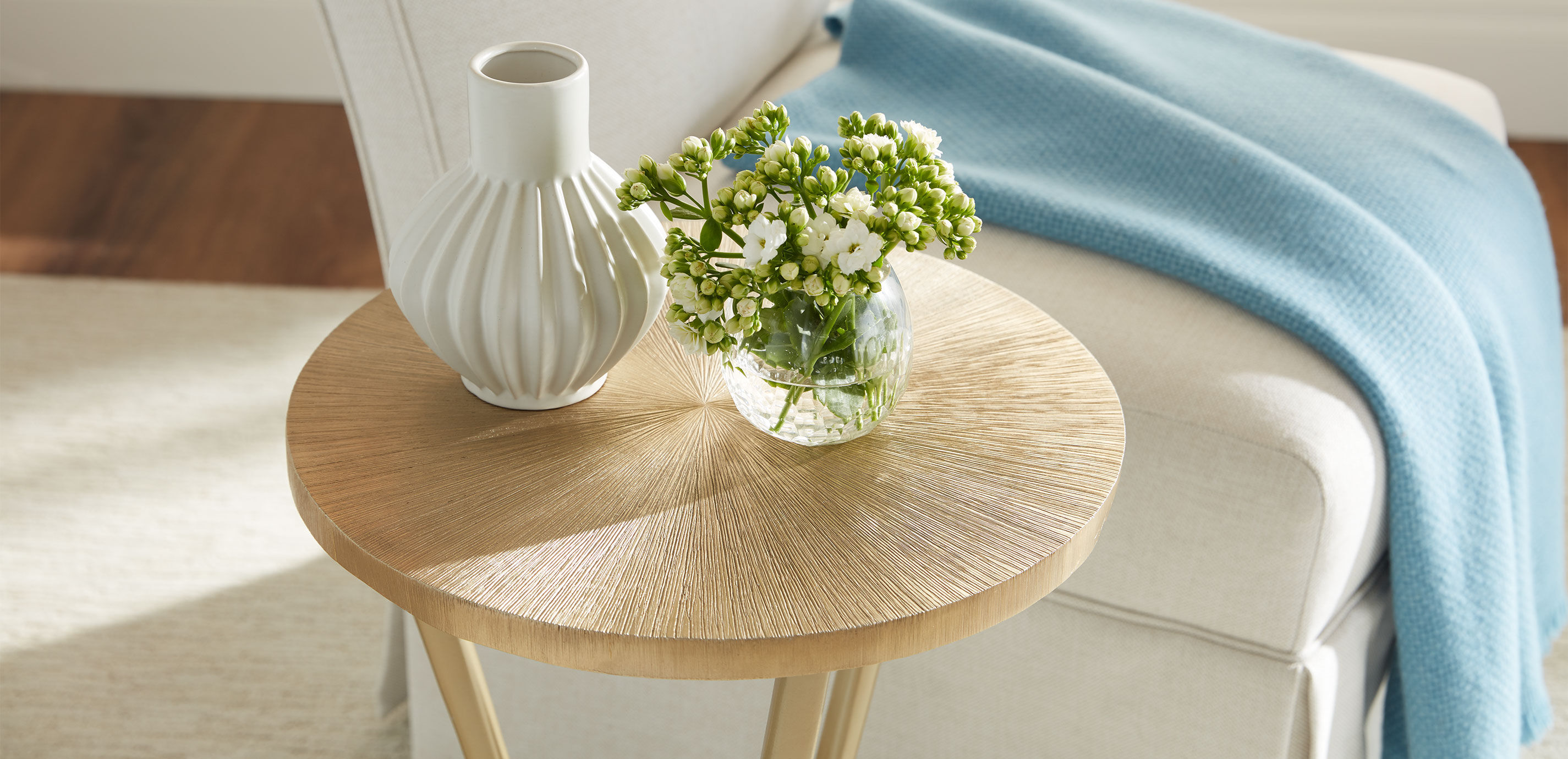 Tasha Aluminum Accent Table_5