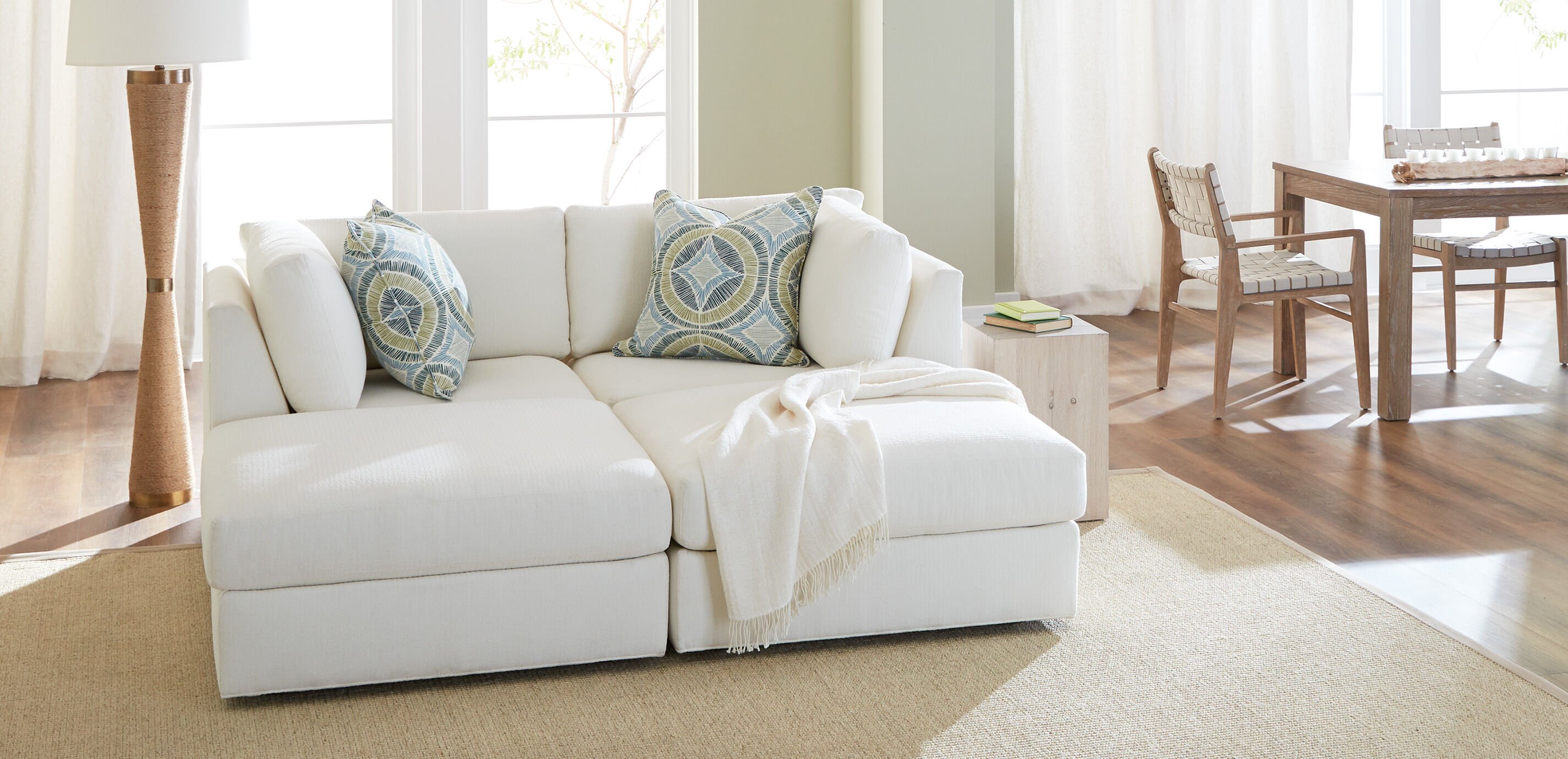 Daydreamer Modular Four-Piece Chaise Sectional_3