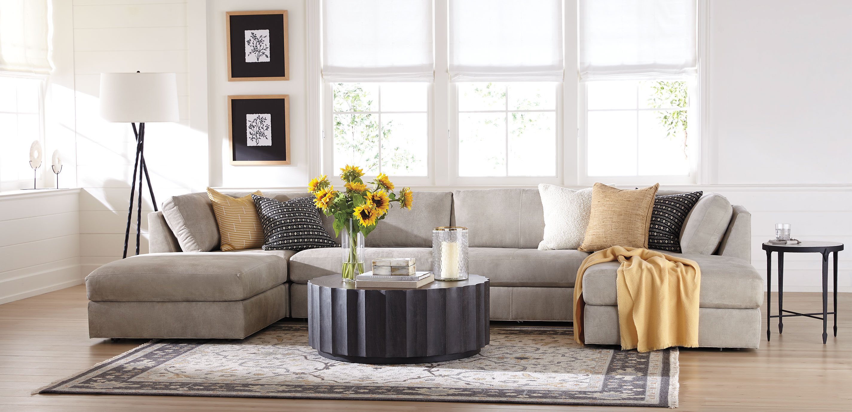 Milania Floor Lamp_4