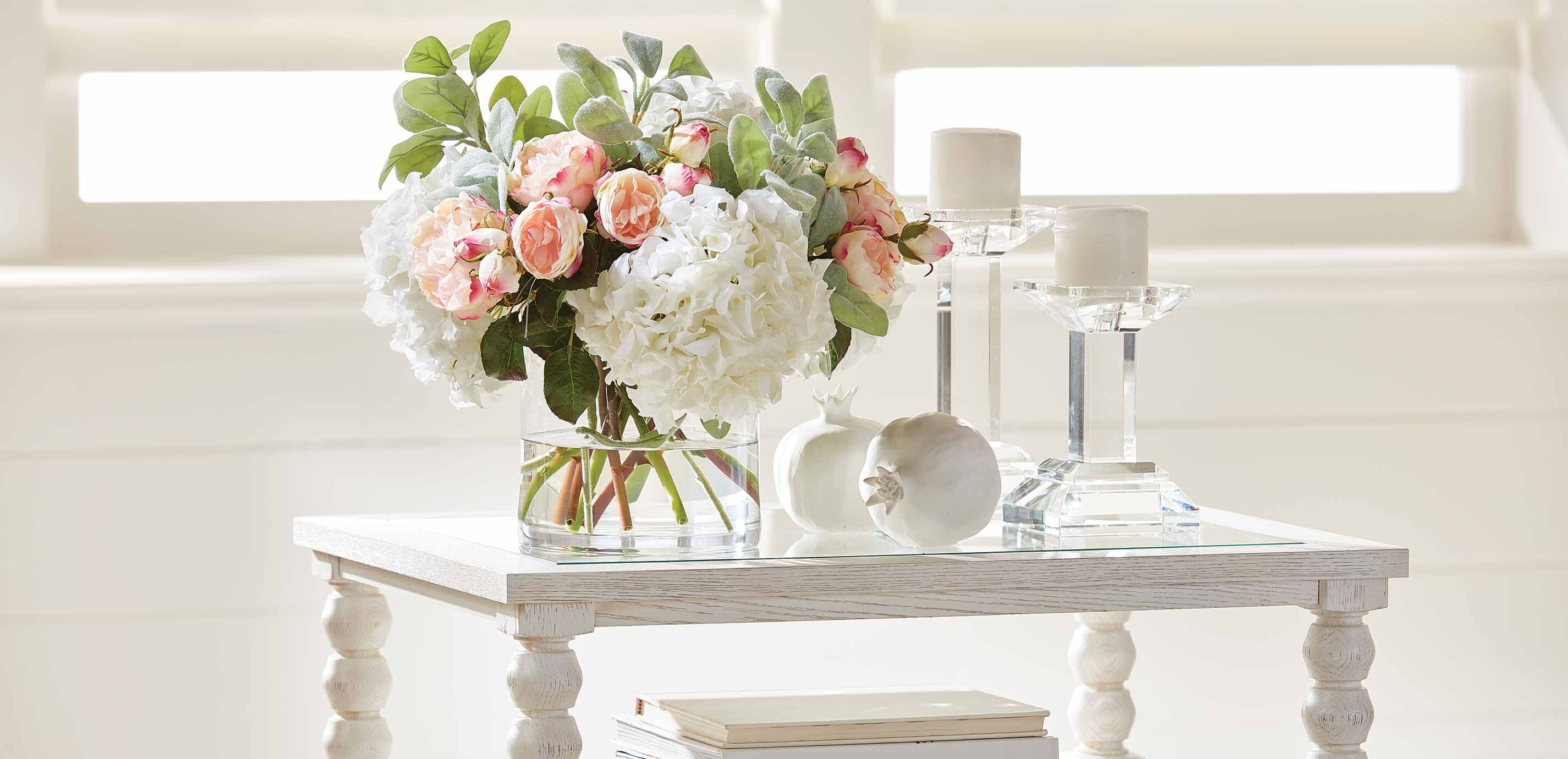 Roses & Hydrangea Branch in Vase_2