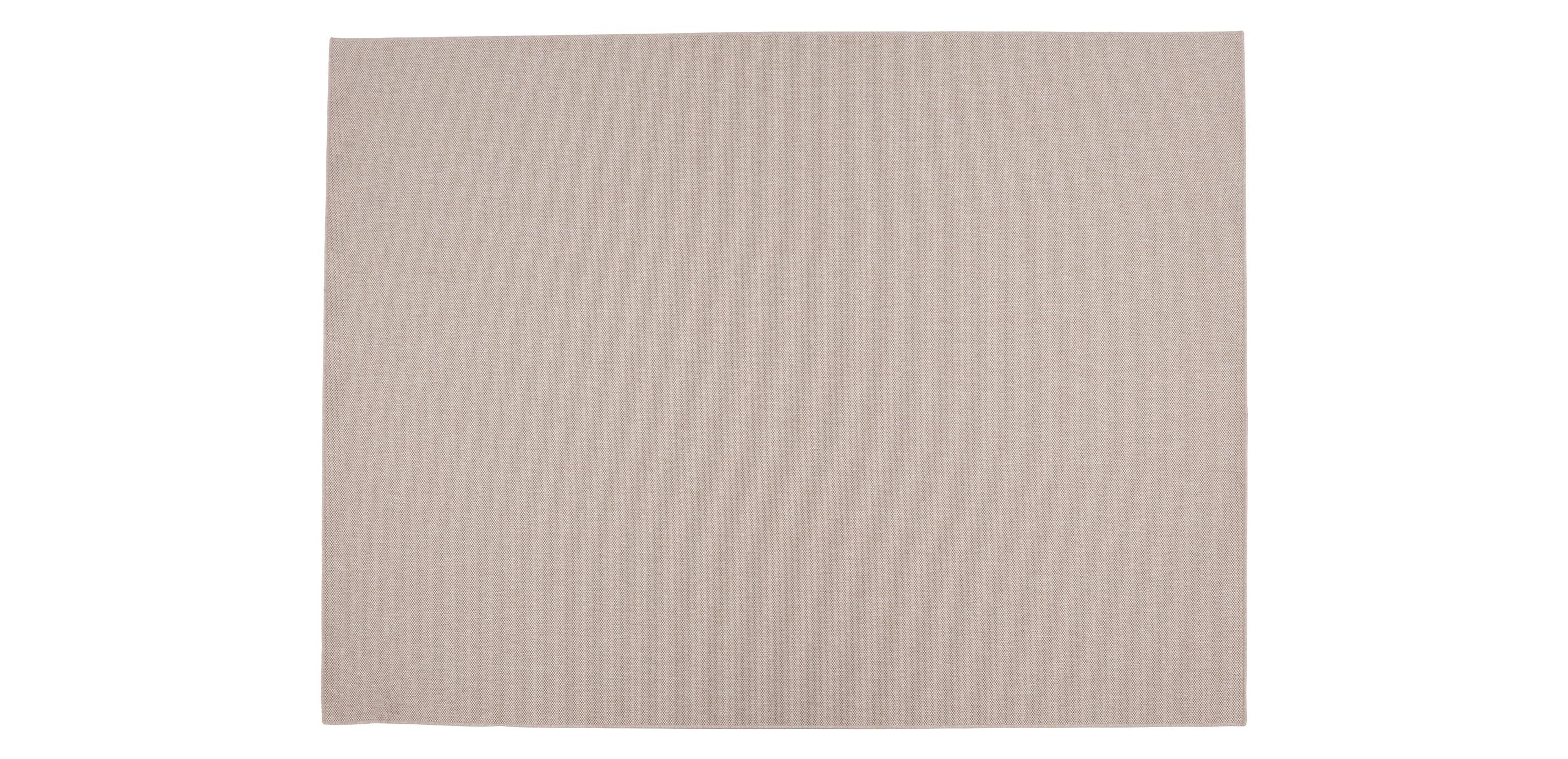 Park Ridge Indoor/Outdoor Rug: Serged Edge