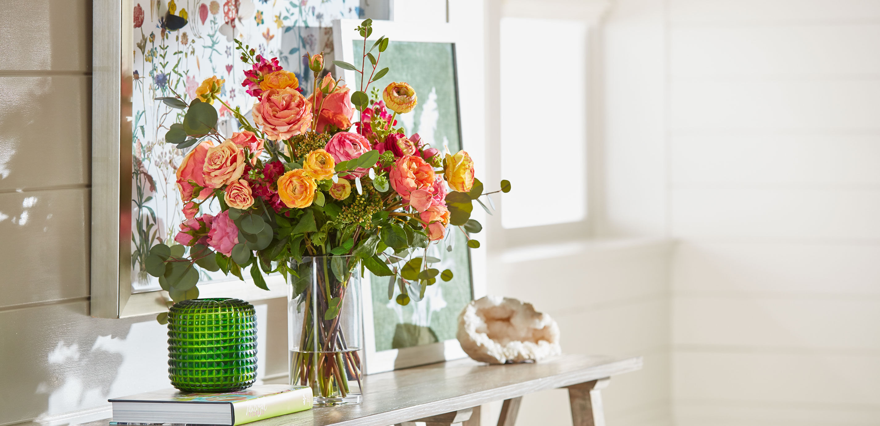 Tall Ranunculus & Roses Mix in Glass_11