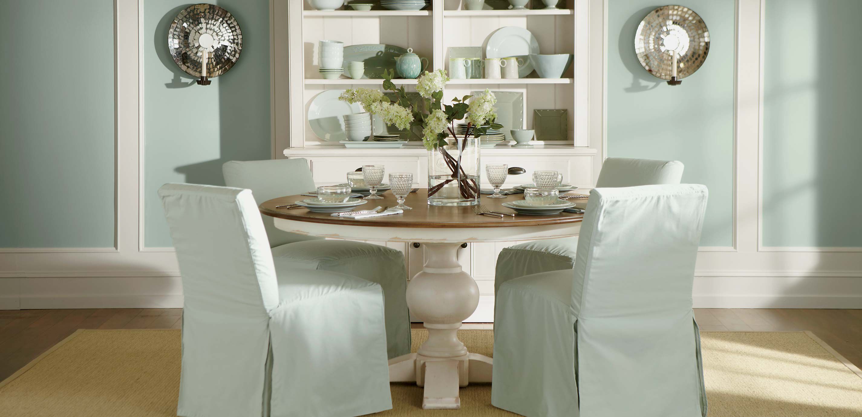 Cooper Round Dining Table_12