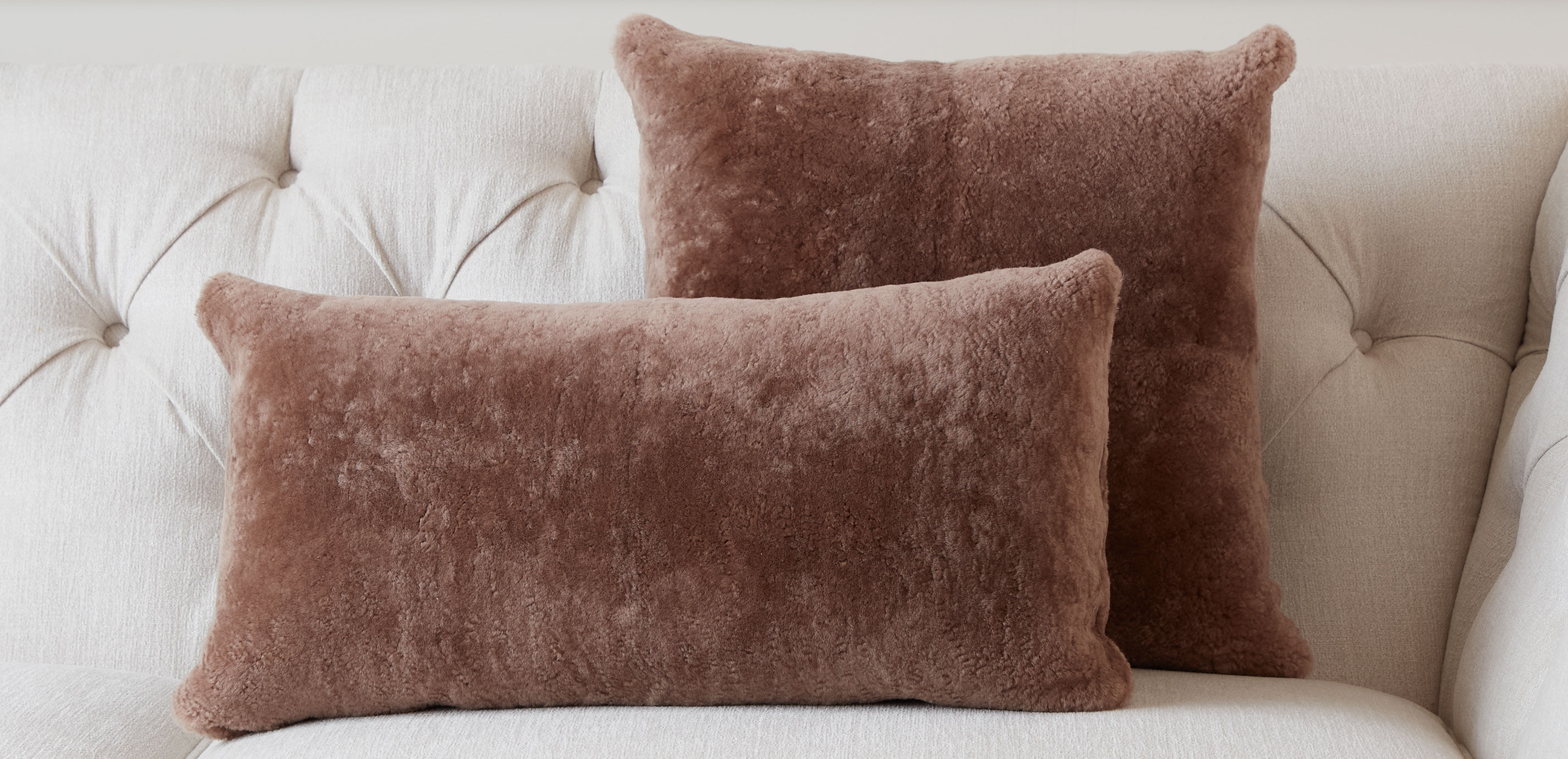 Sheared Sheepskin Lumbar Pillow_1