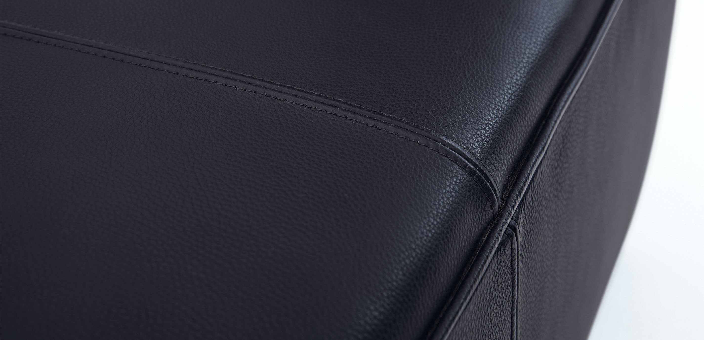 Odessa Black Swatch_2