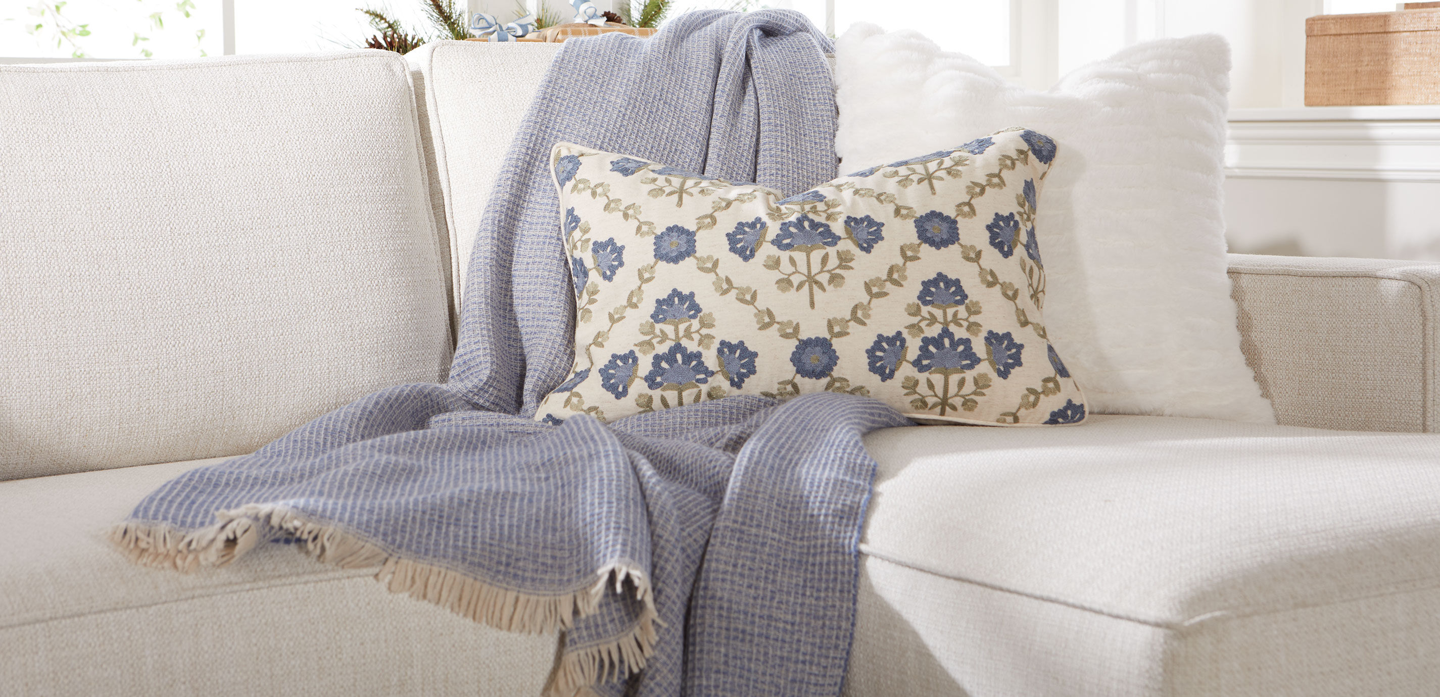 Rossi Waffle-Knit Wool Throw Blue