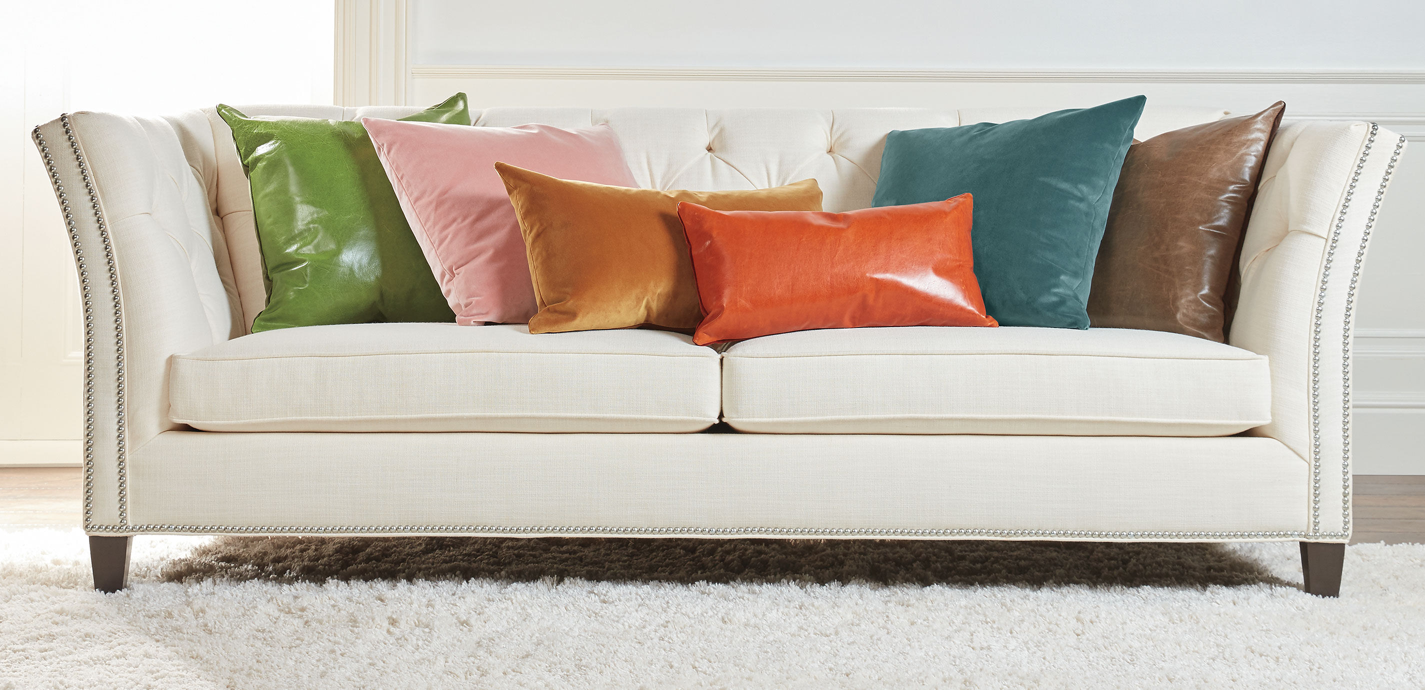 Velvet Lumbar Pillow_2