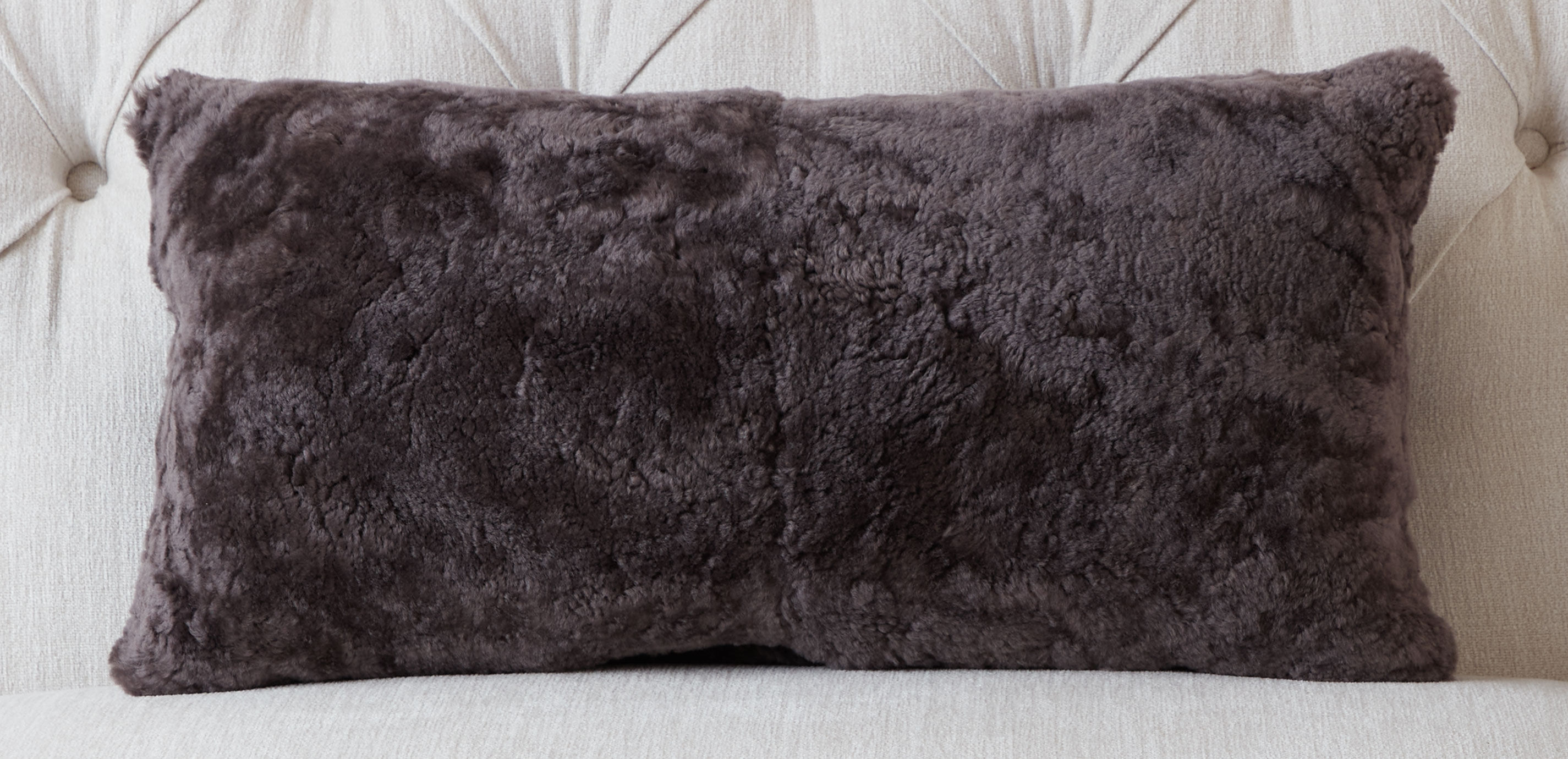 Sheared Sheepskin Lumbar Pillow_2