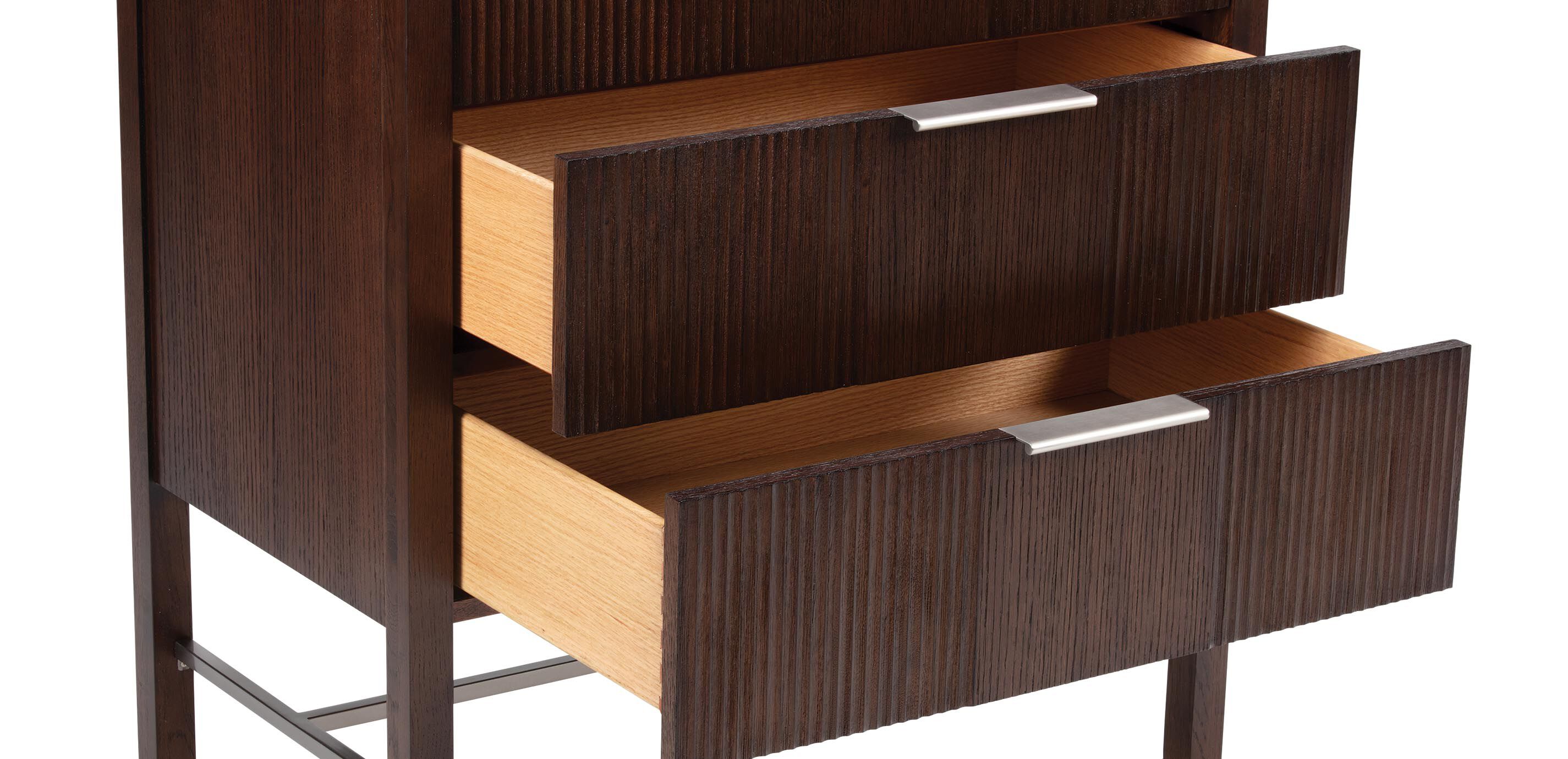 Valermo Tall Chest_8