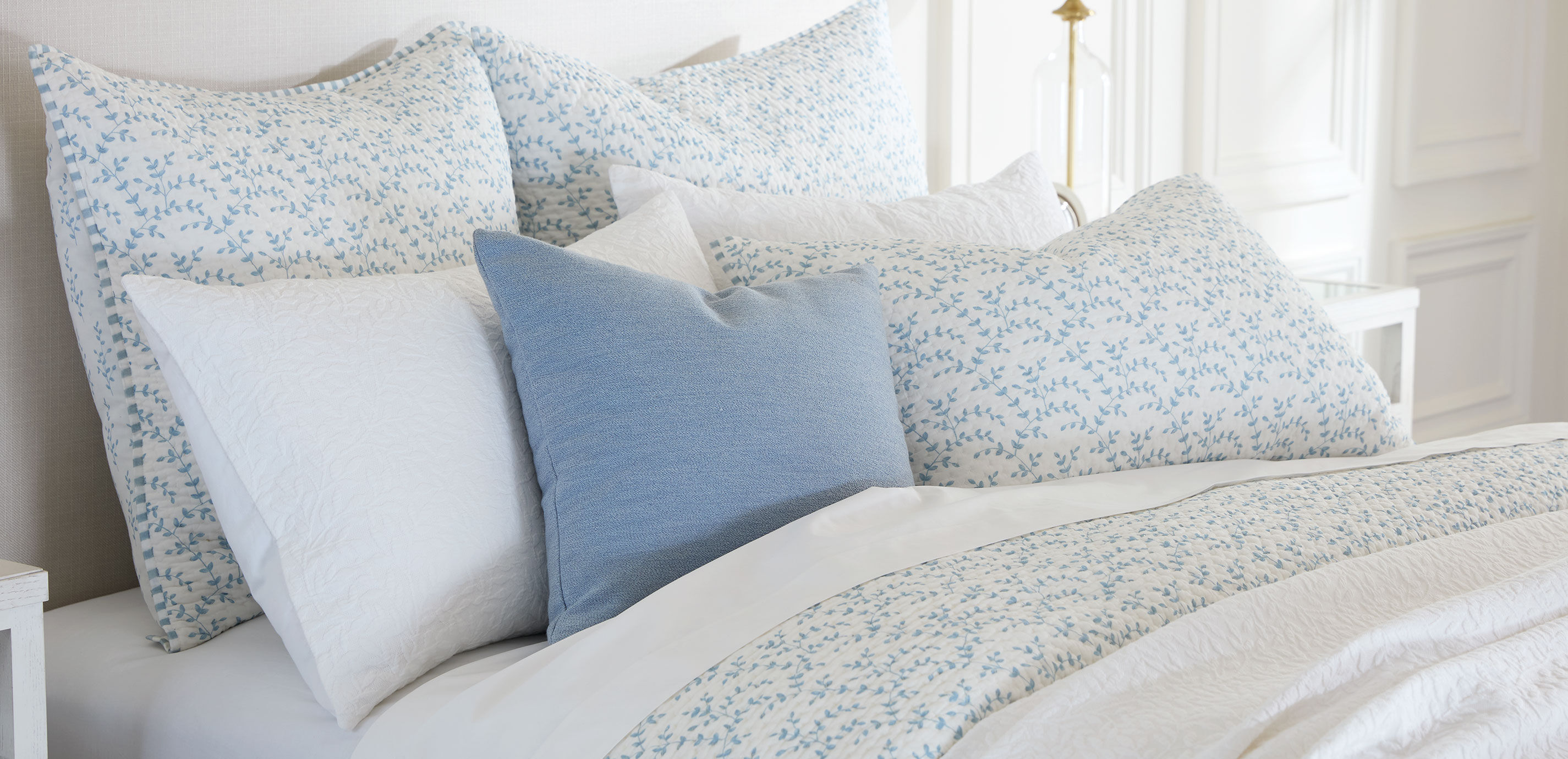 Jasmine Vine Euro Sham_1