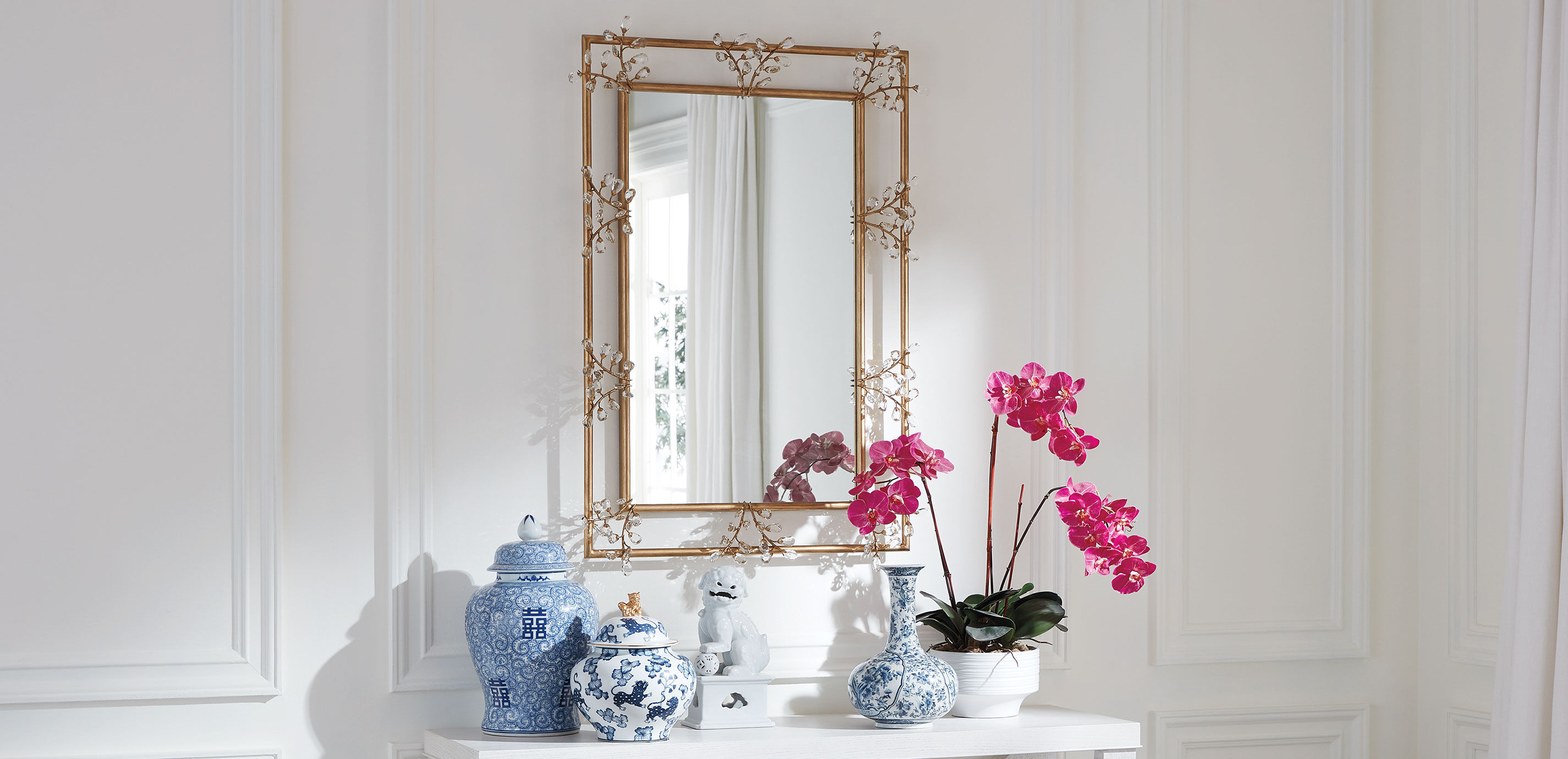 Blue and White Porcelain Vase_7