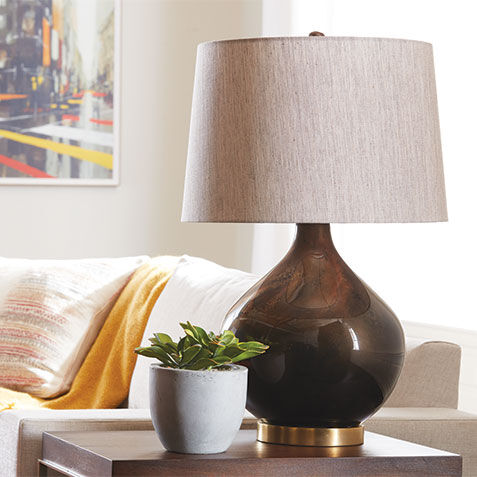Eisa Table Lamp Product Tile Hover Image 096080