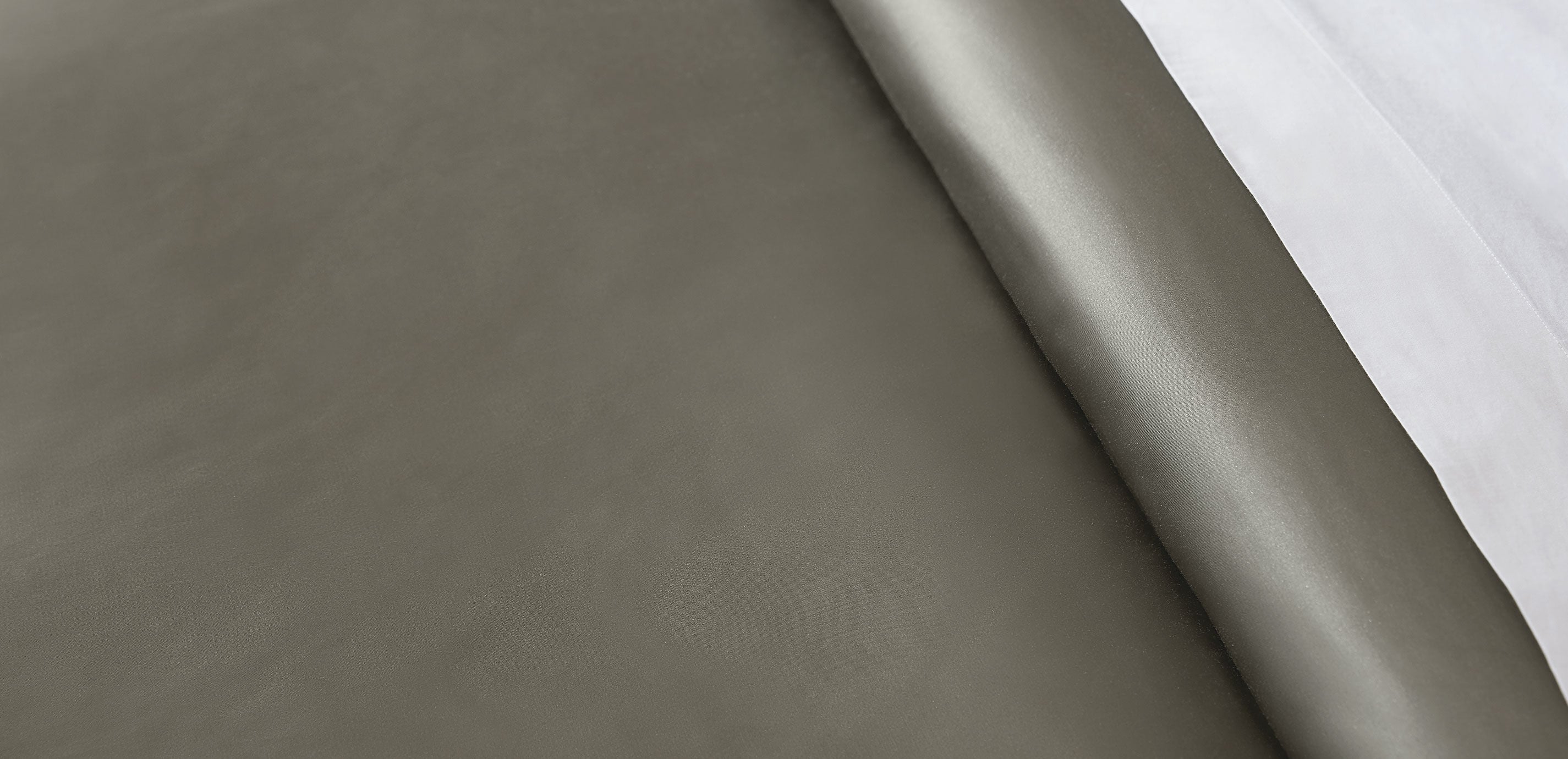 Salena Solid Duvet Cover and Shams Set, Eucalyptus_4
