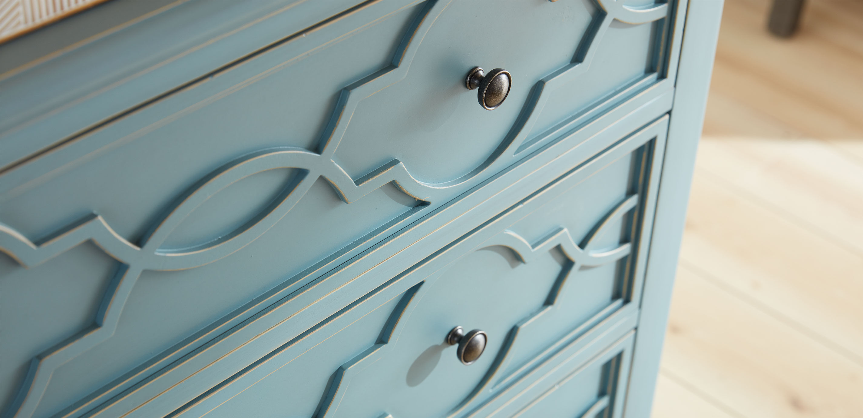 Weathered Rain Blue (427) Finish Sample_1