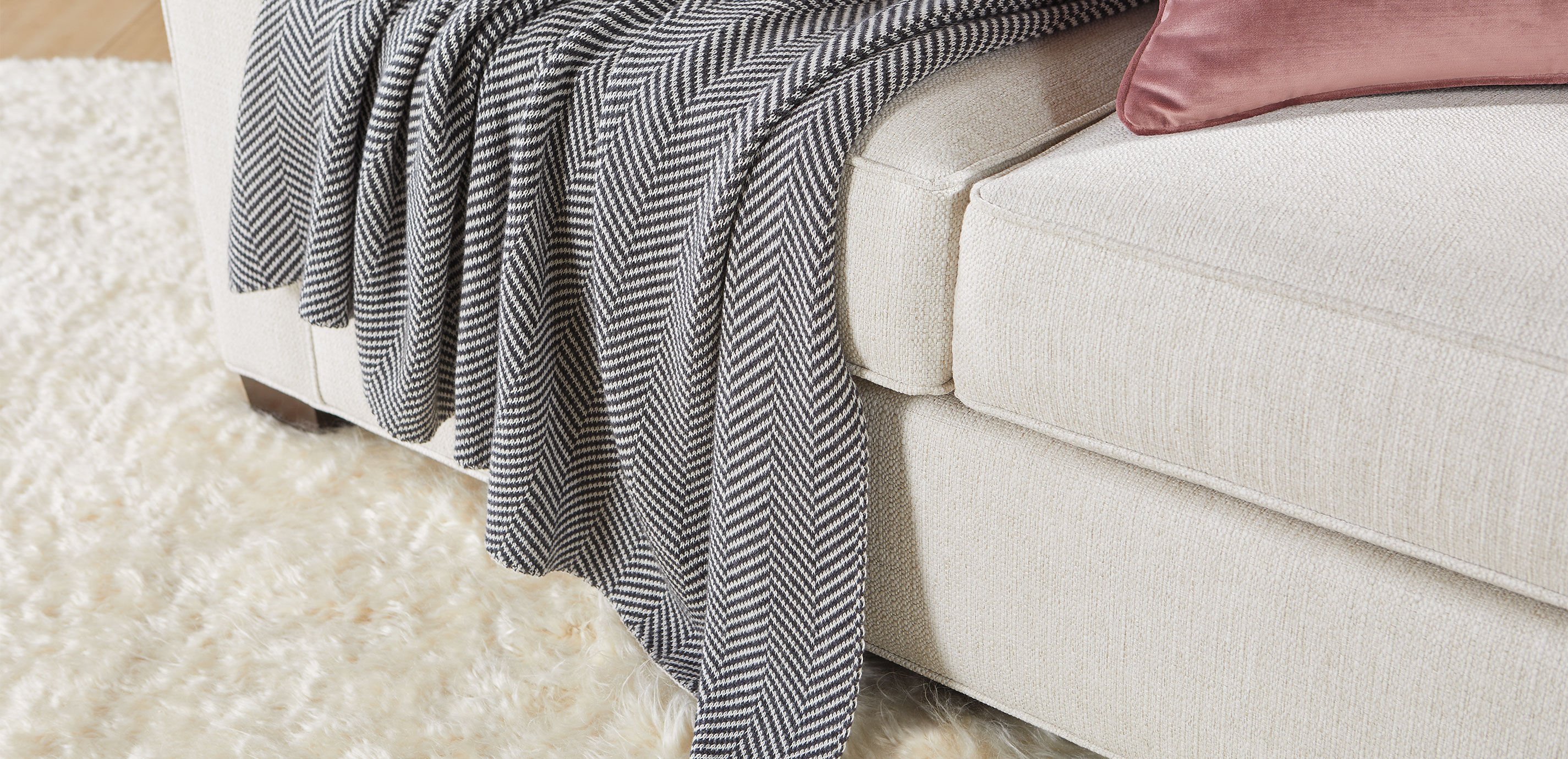 Wool Herringbone Throw_2