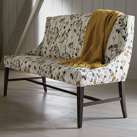 Aldrich Bench Product Tile Hover Image 207022
