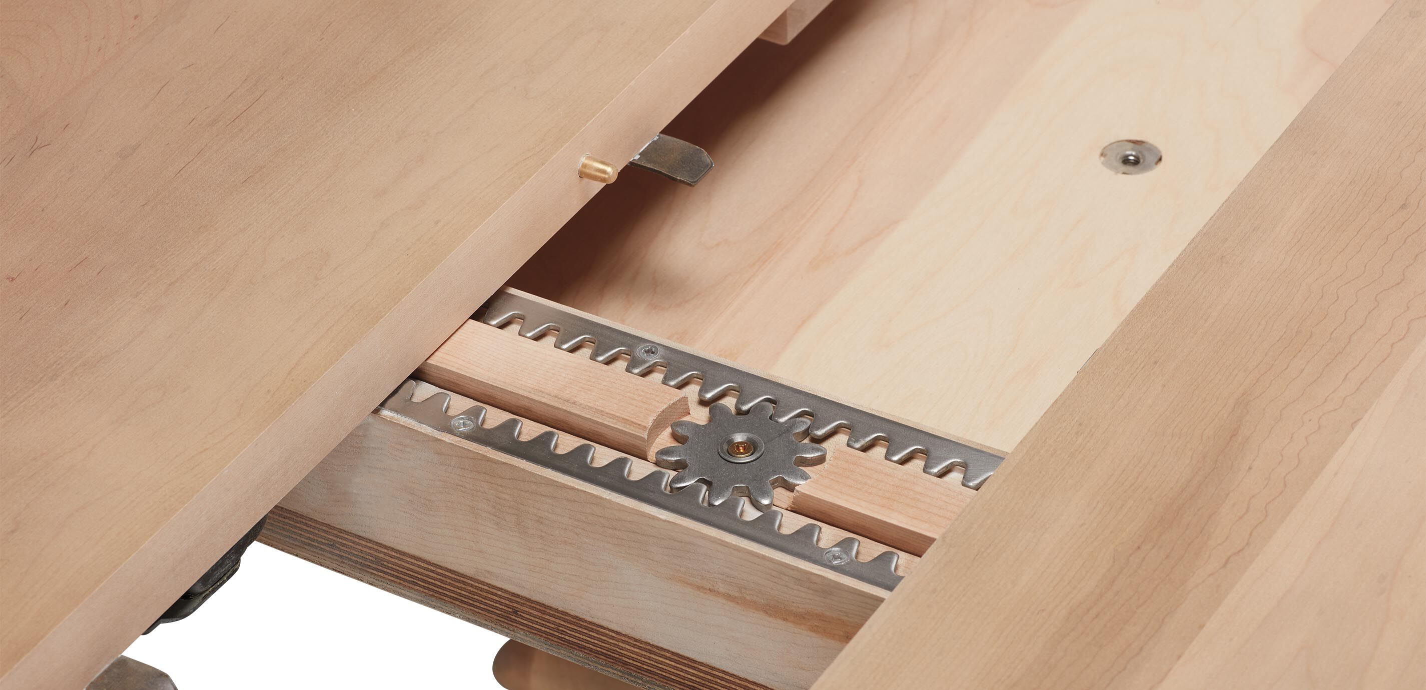 Piermont Round Extension Dining Table_6