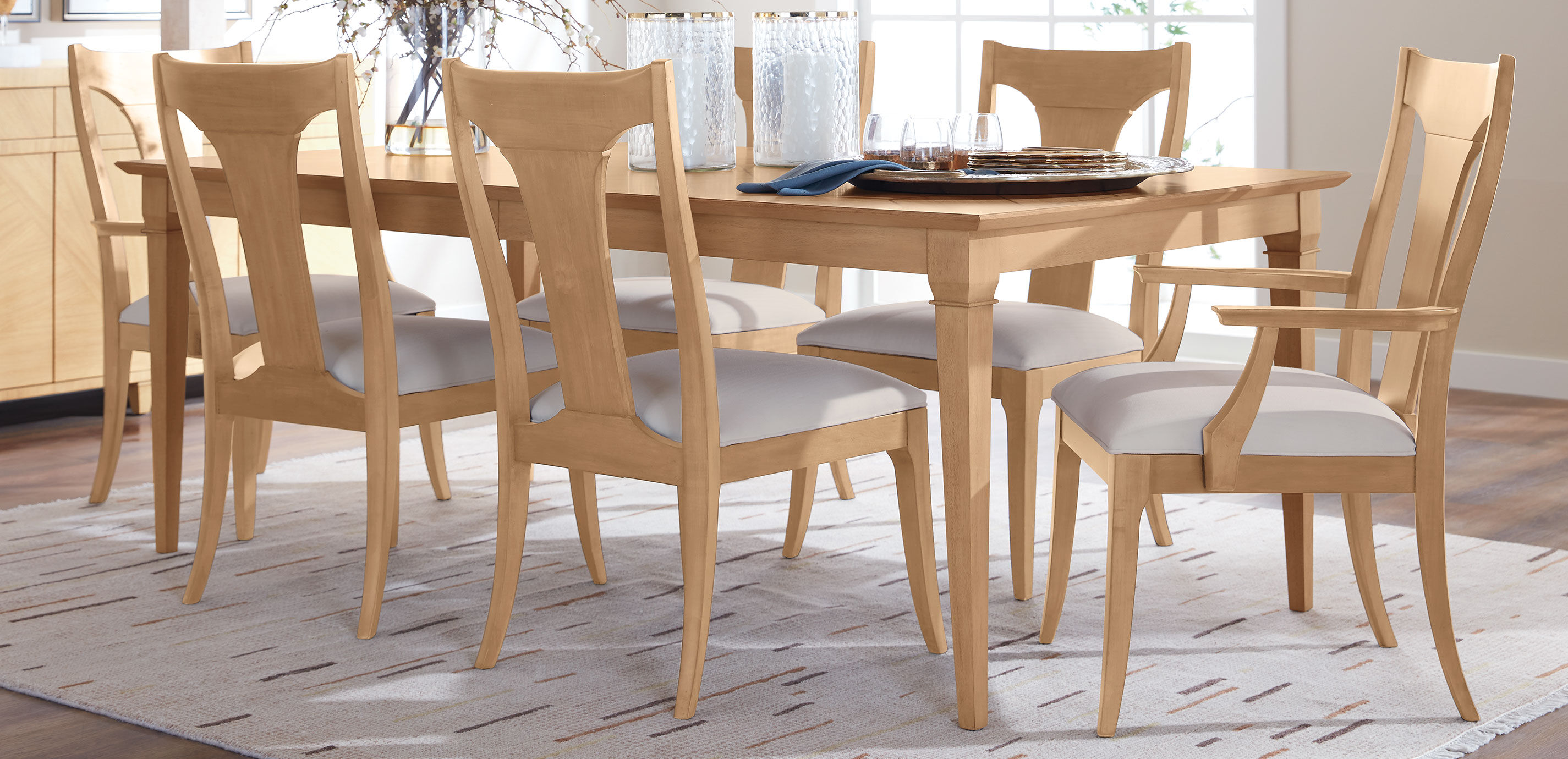 Honeywood Maple (266) Finish Sample_1