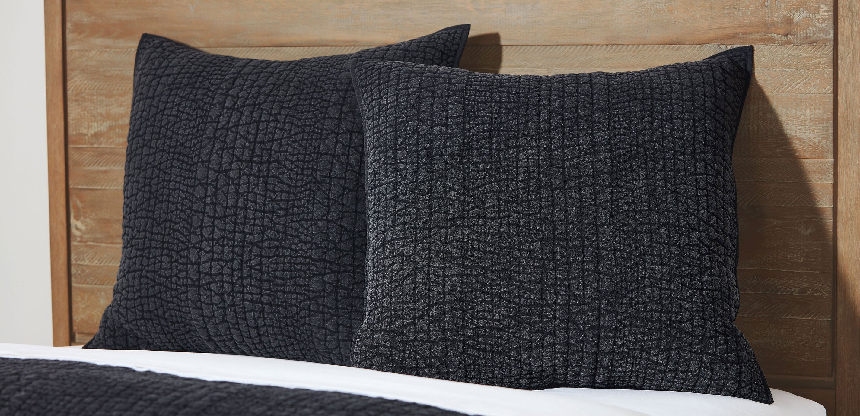 Garment-Dyed Quilted Sham with Pebble Stitch