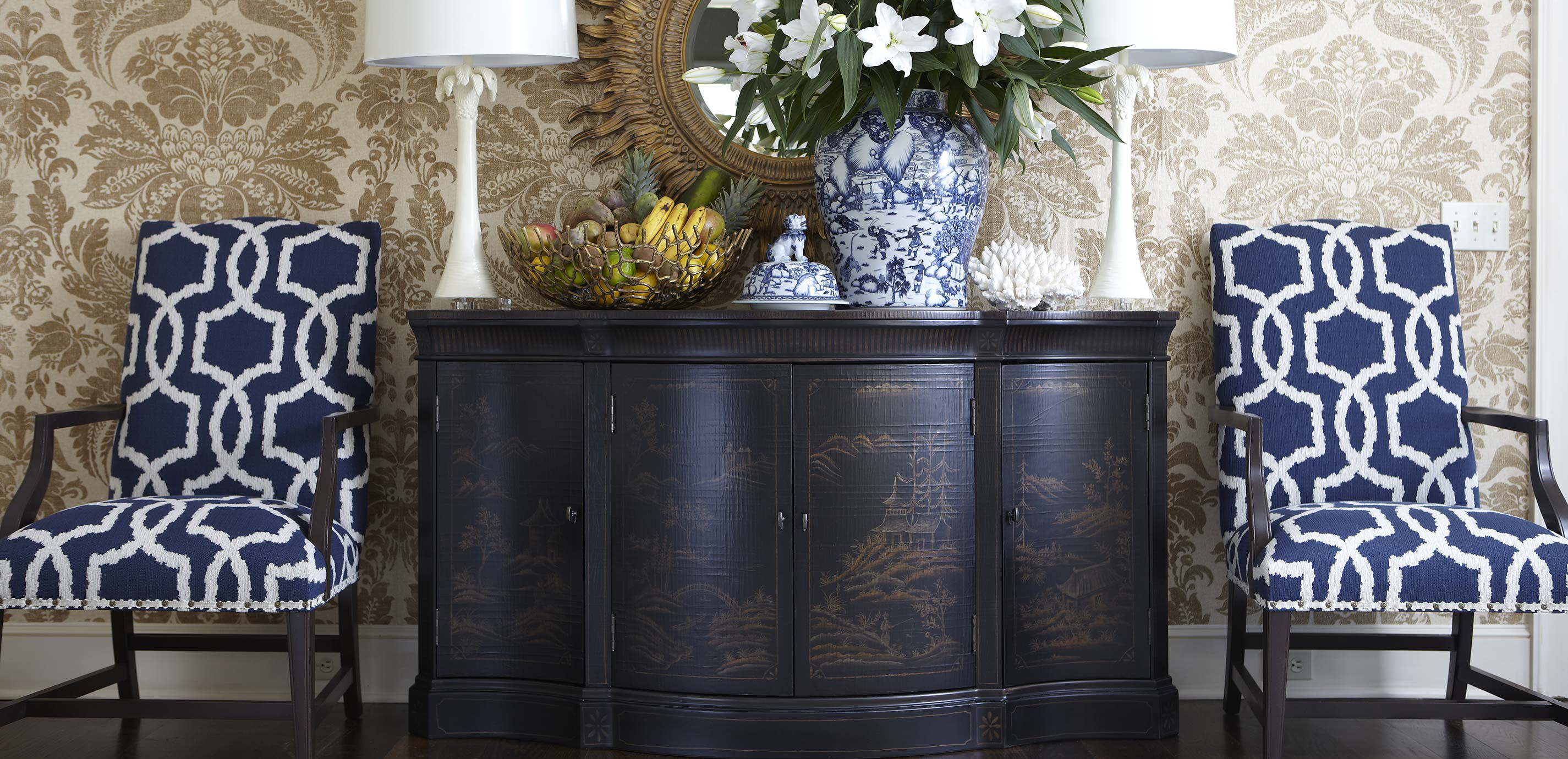 Vivianne Serpentine Console_9