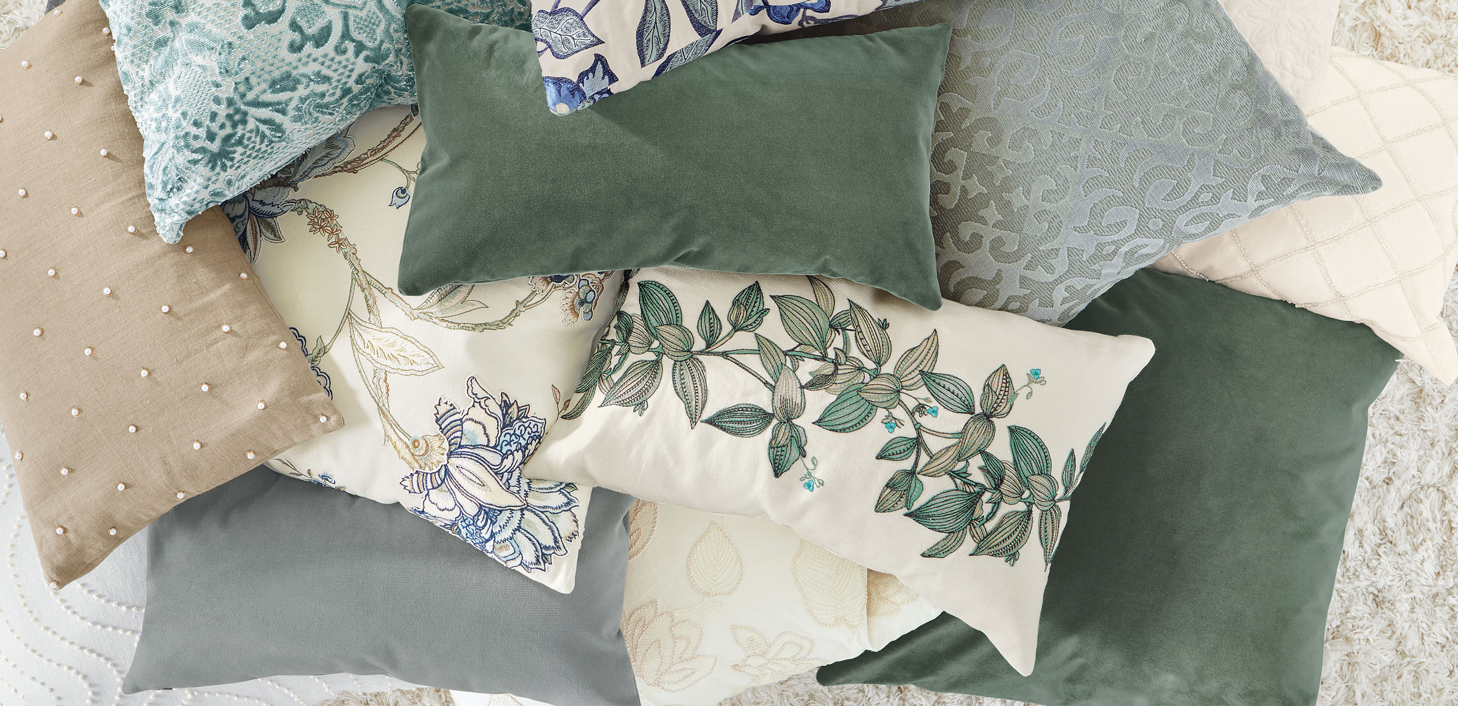 Brushed Velvet Lumbar Pillow_1