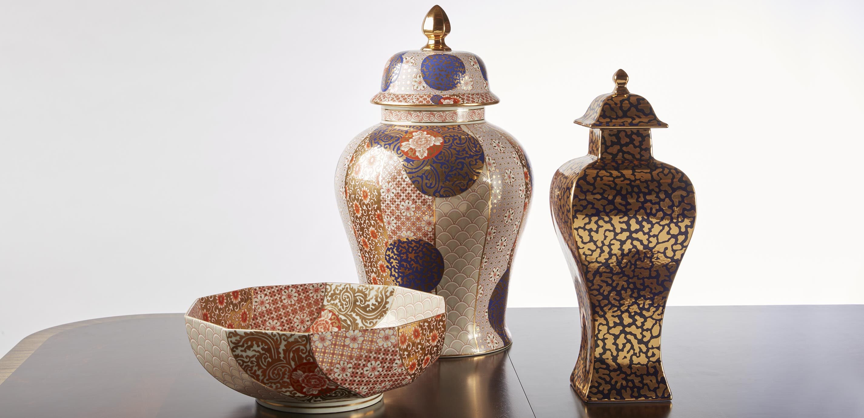 Porcelain Patterned Ginger Jar_2