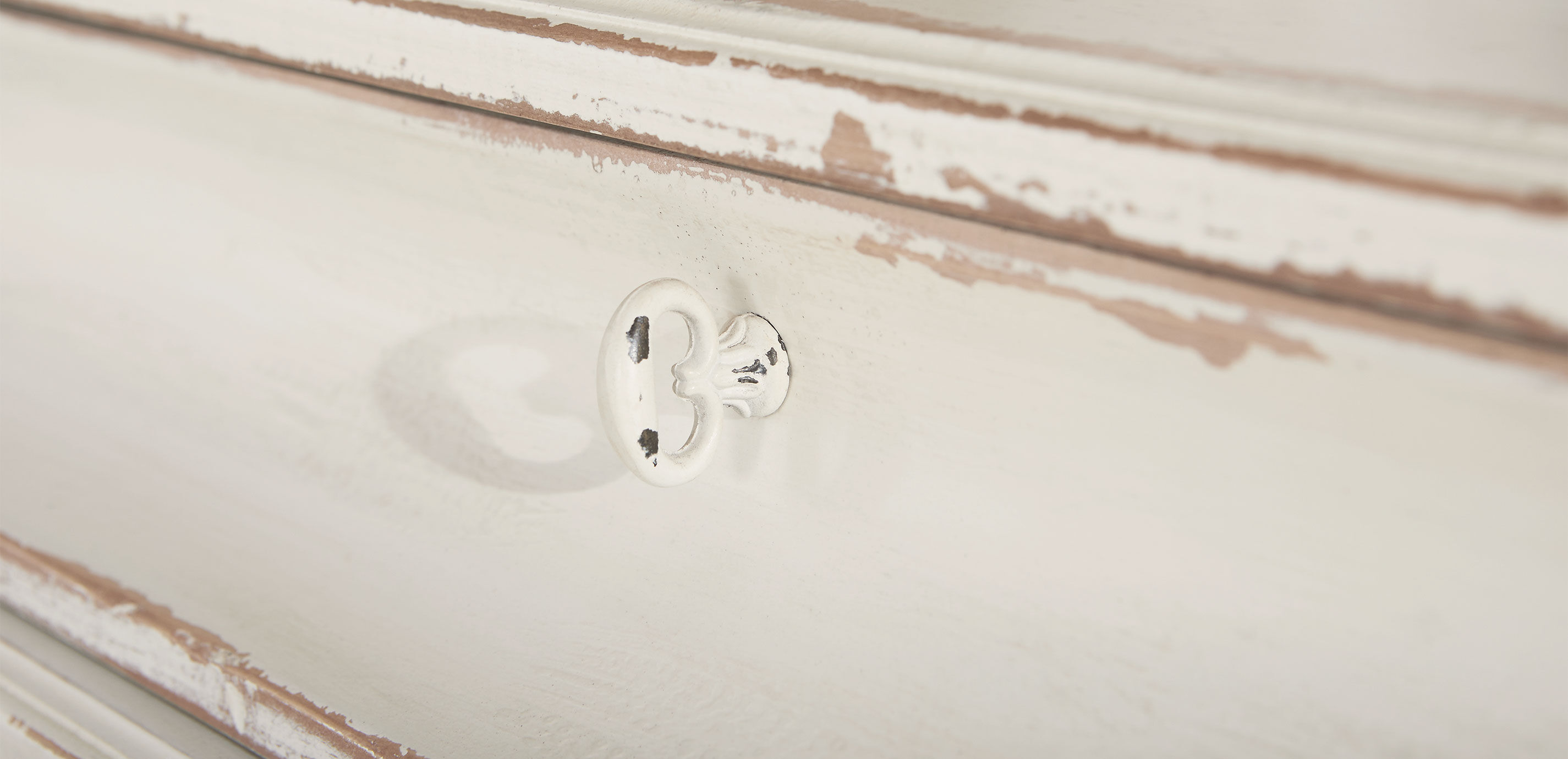 Leora Antiqued White Tall Chest_6