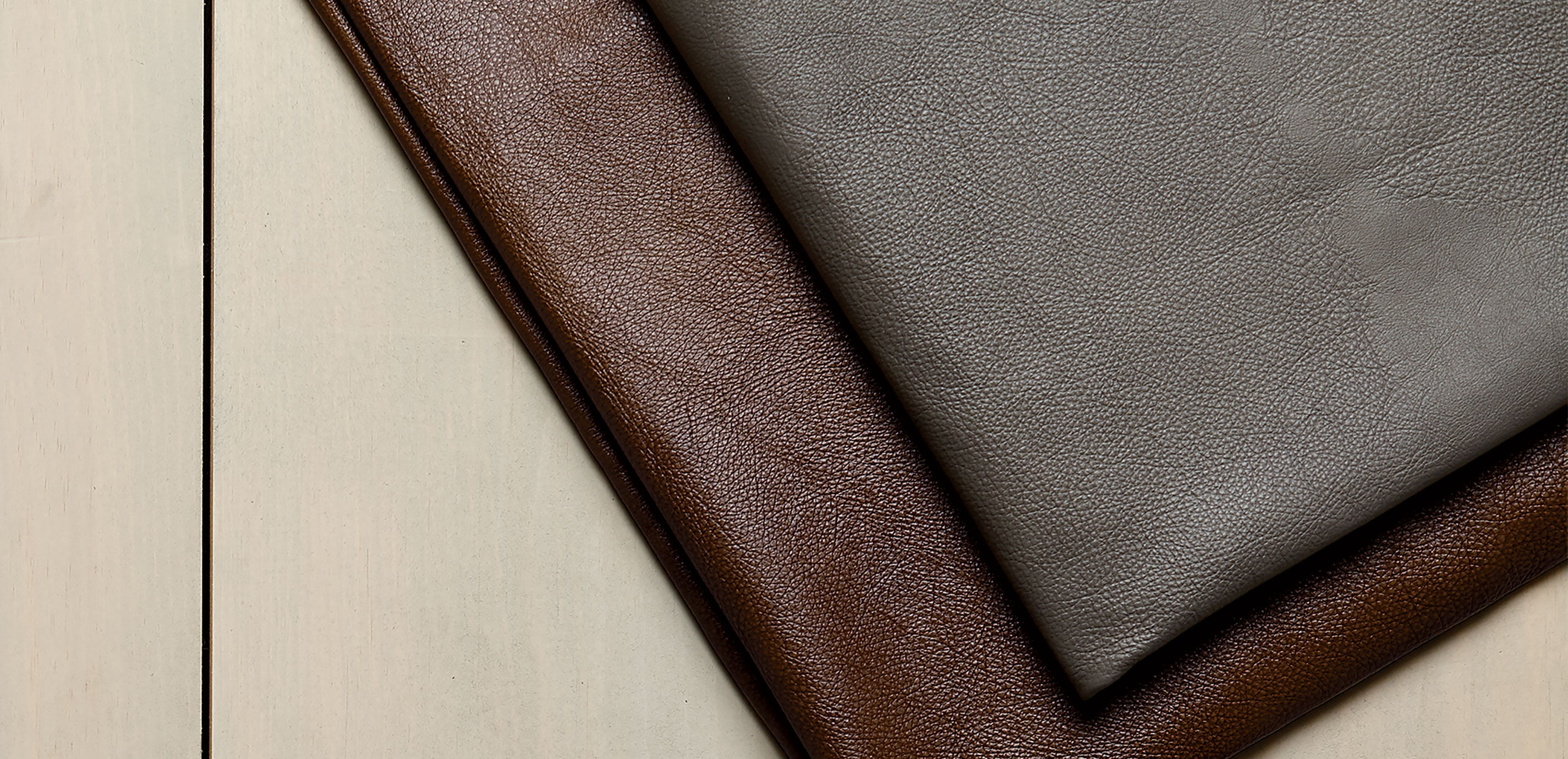 Omni Charcoal Leather_4