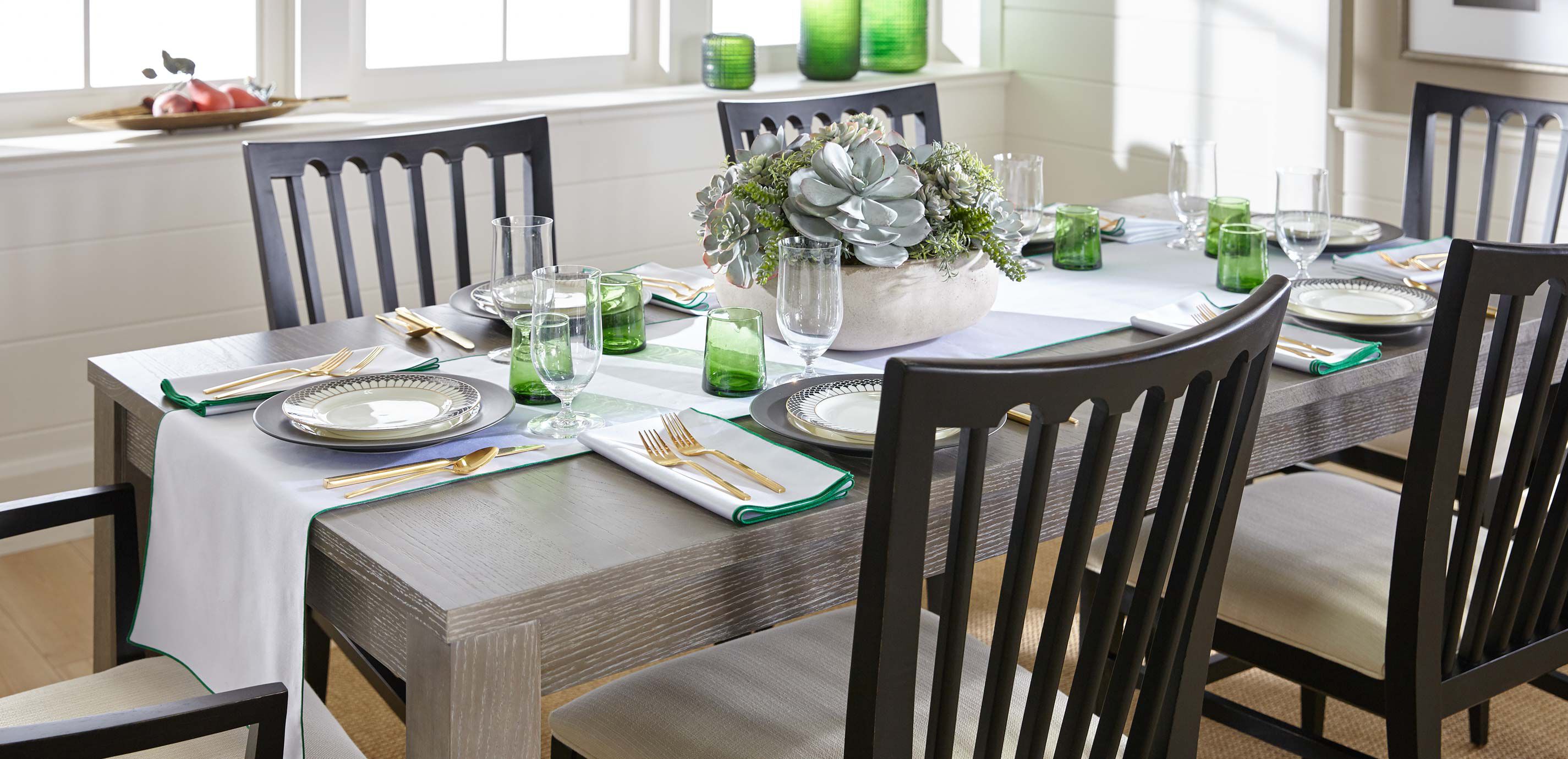 Arlo Custom Embroidered Cloth Napkins, Set of 4_6