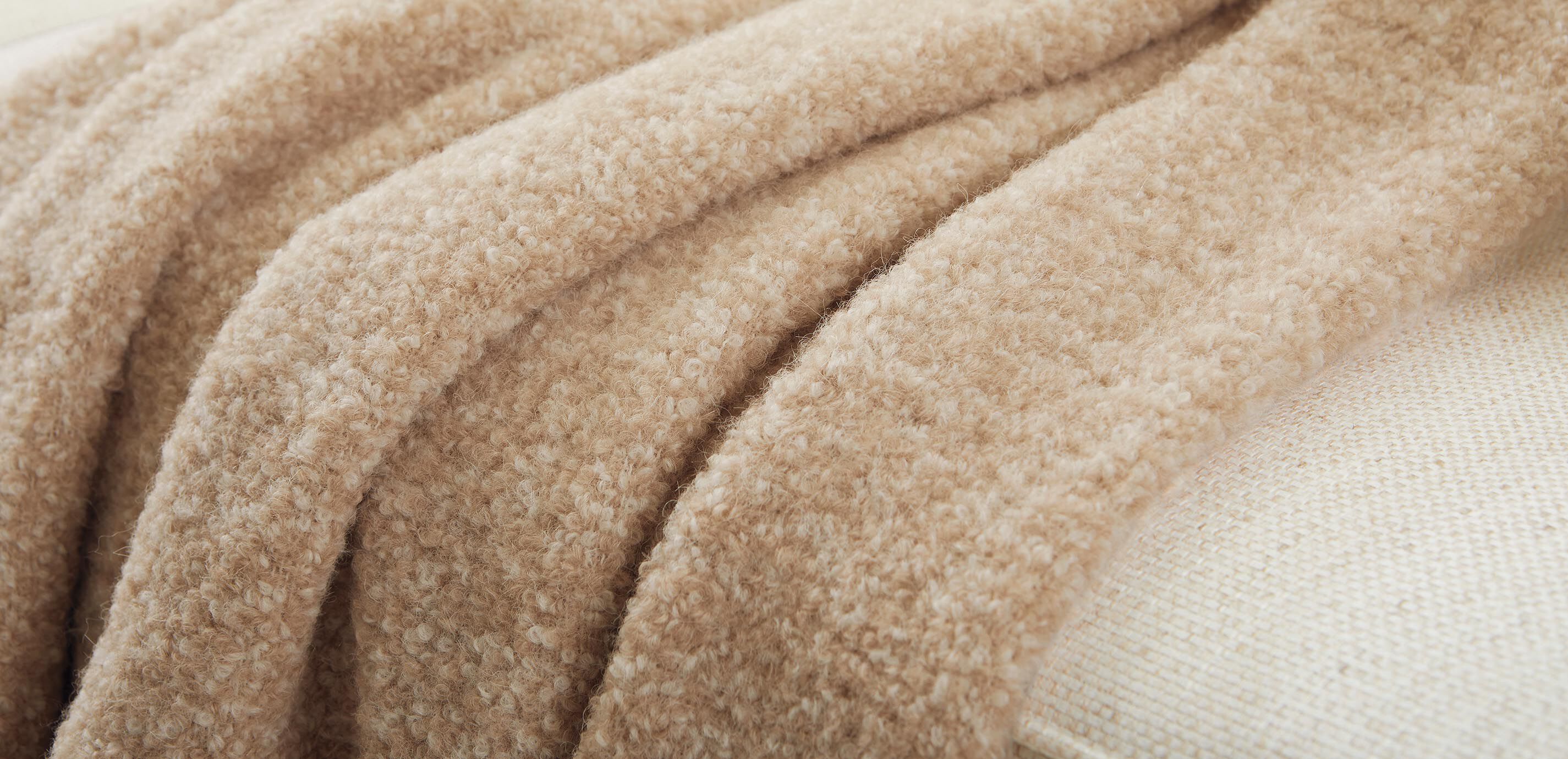 Mixed Boucl&eacute; Alpaca Throw_3