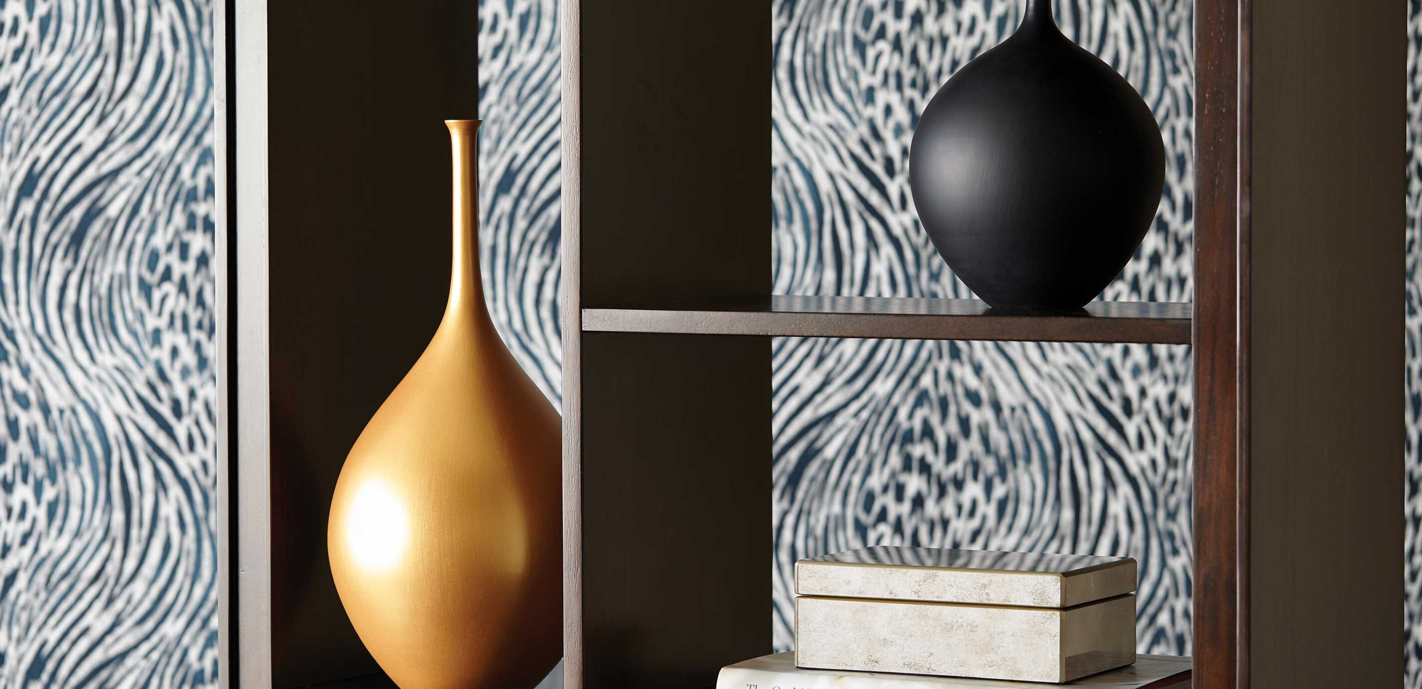 Issa Metallic Vase_2