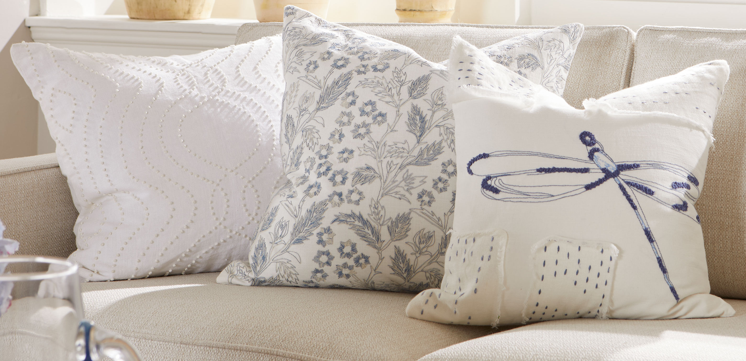 Blue Floral Scribble Pillow_5