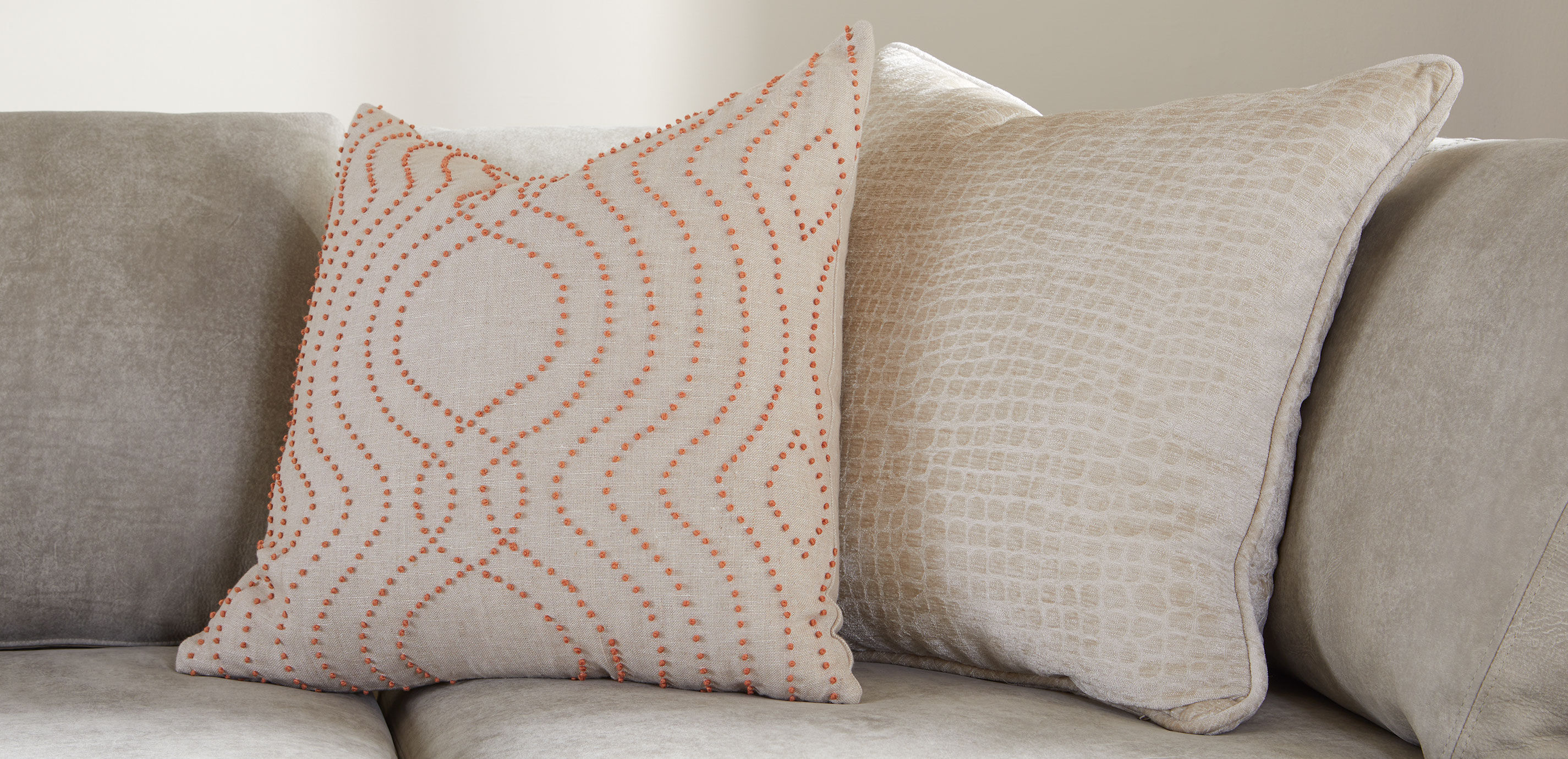 Knotted Ogee Pillow_5
