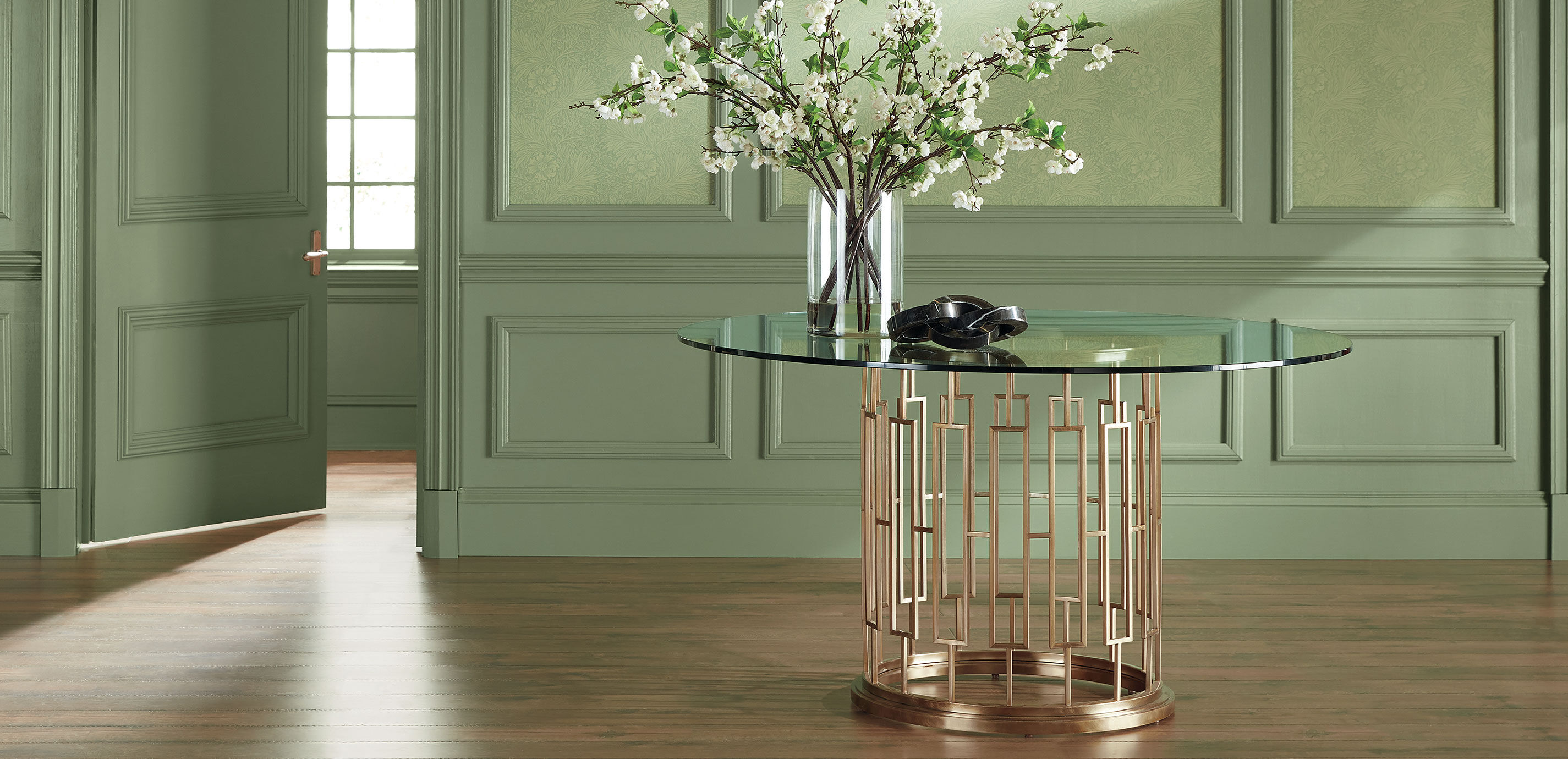Teresa Round Glass Dining Table_7