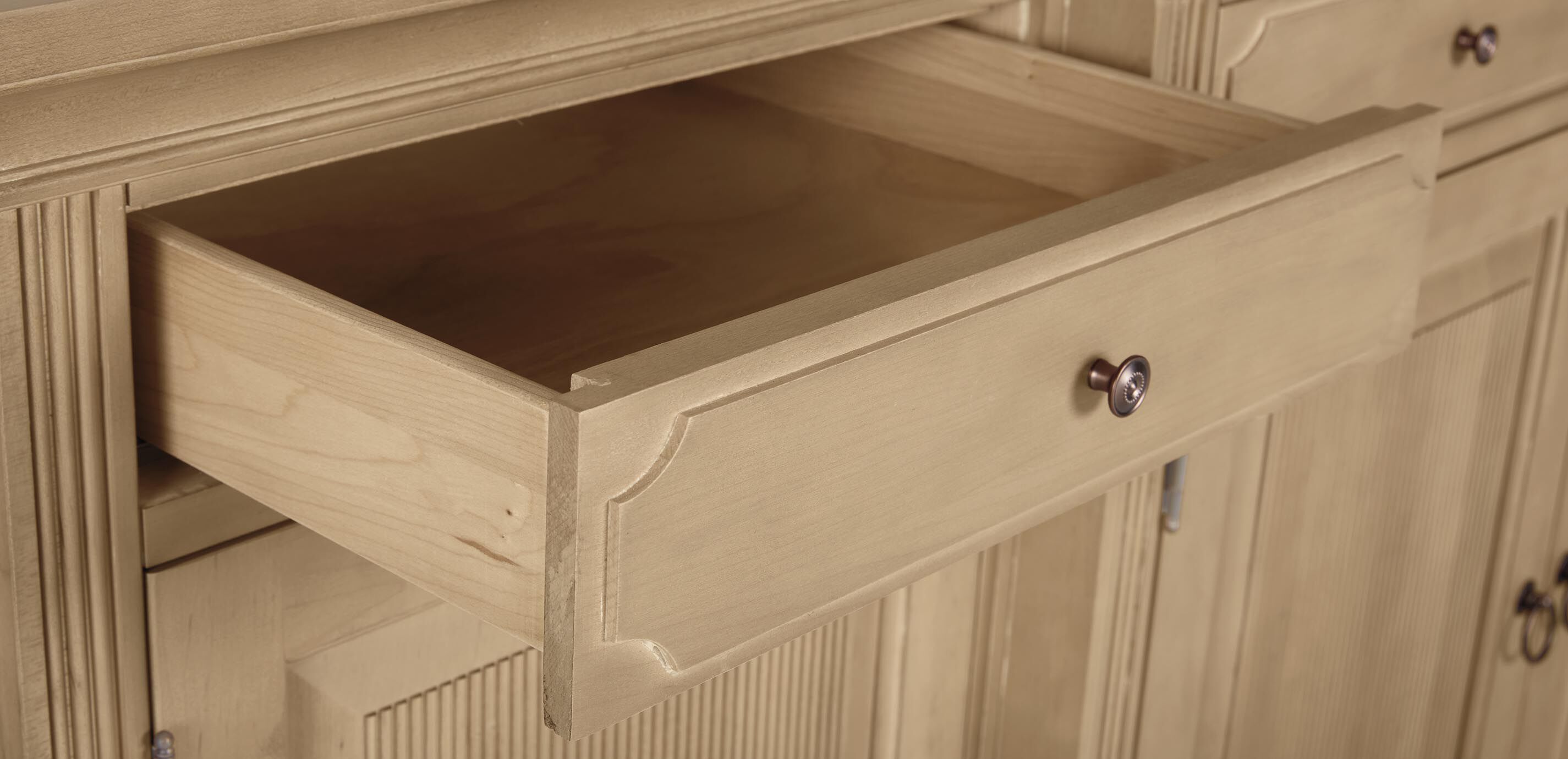 Davos Four-Door Wood Buffet with Breakfront Detail_5