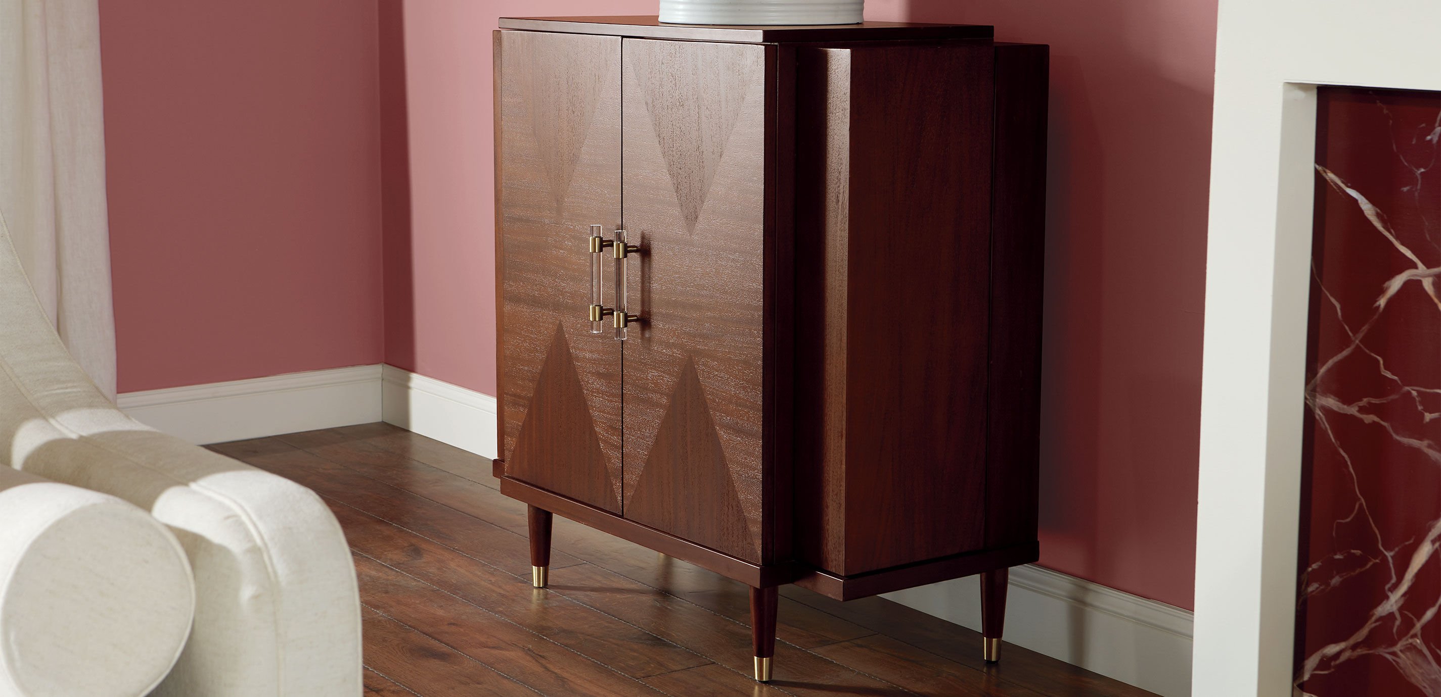 Armour Bar Cabinet_5