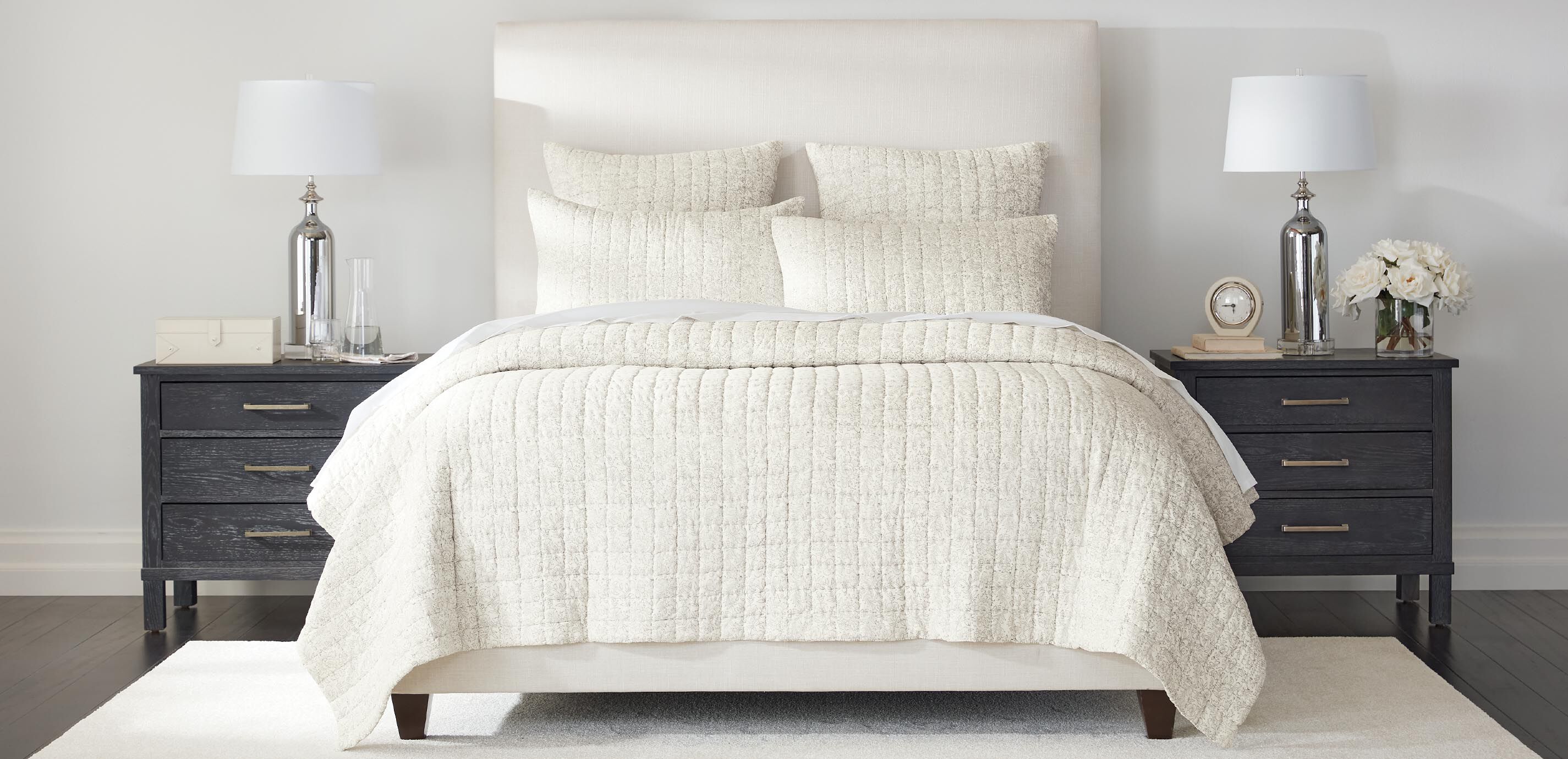 Printed Reversible Quilt and Shams Set