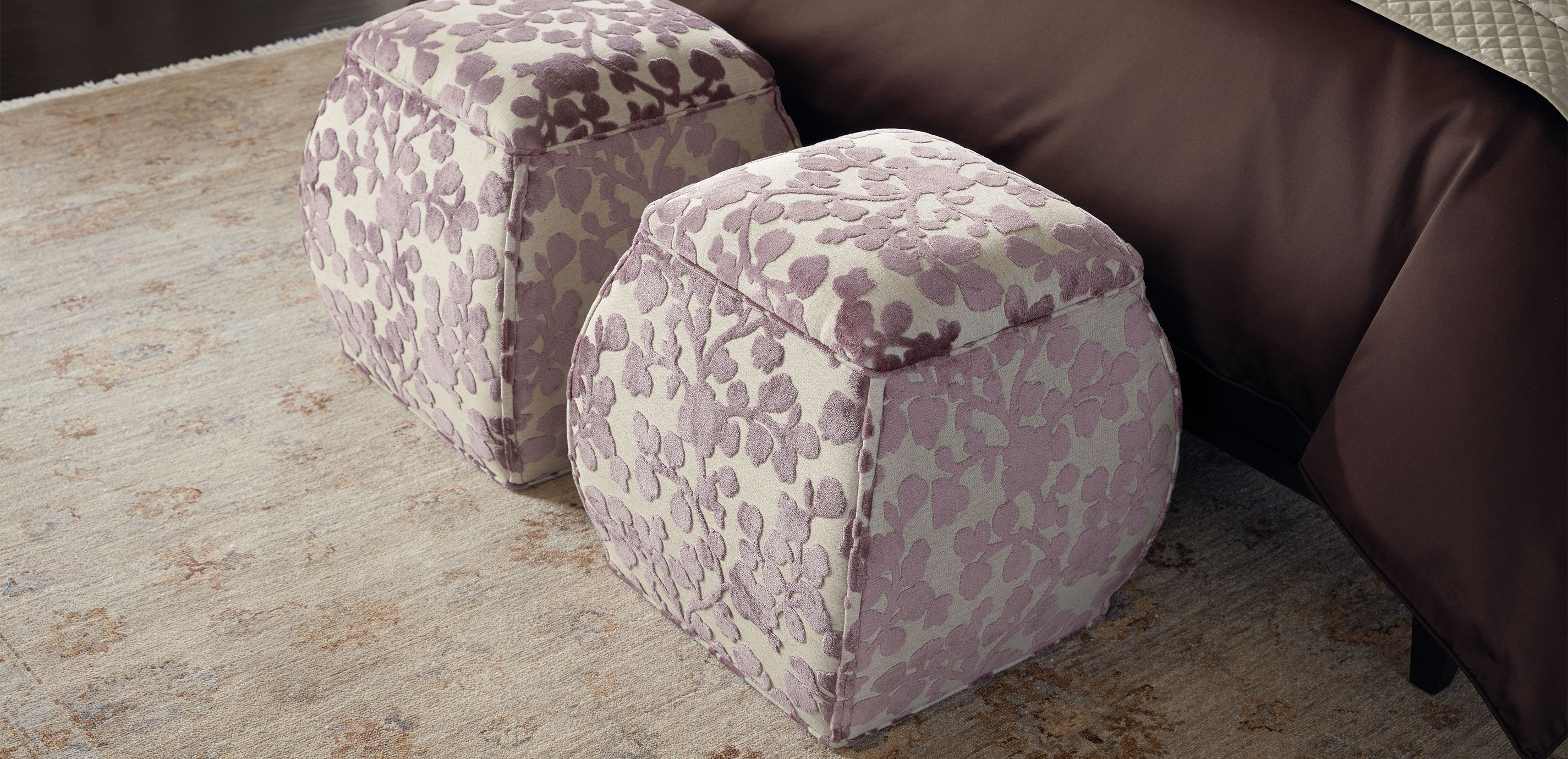 Modern Ziegler Persian-Inspired Rug_8