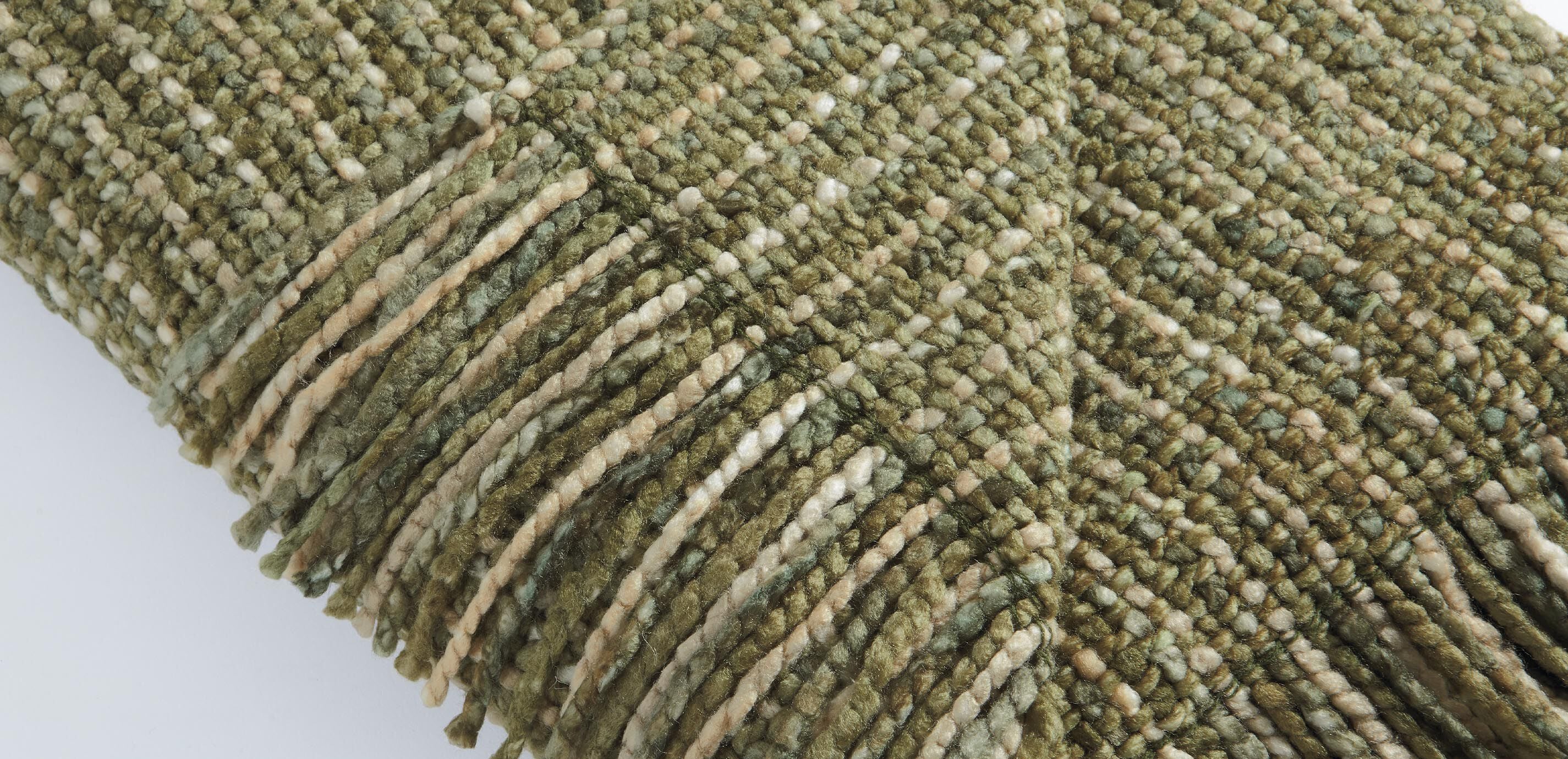 Nicola Woven Throw_2
