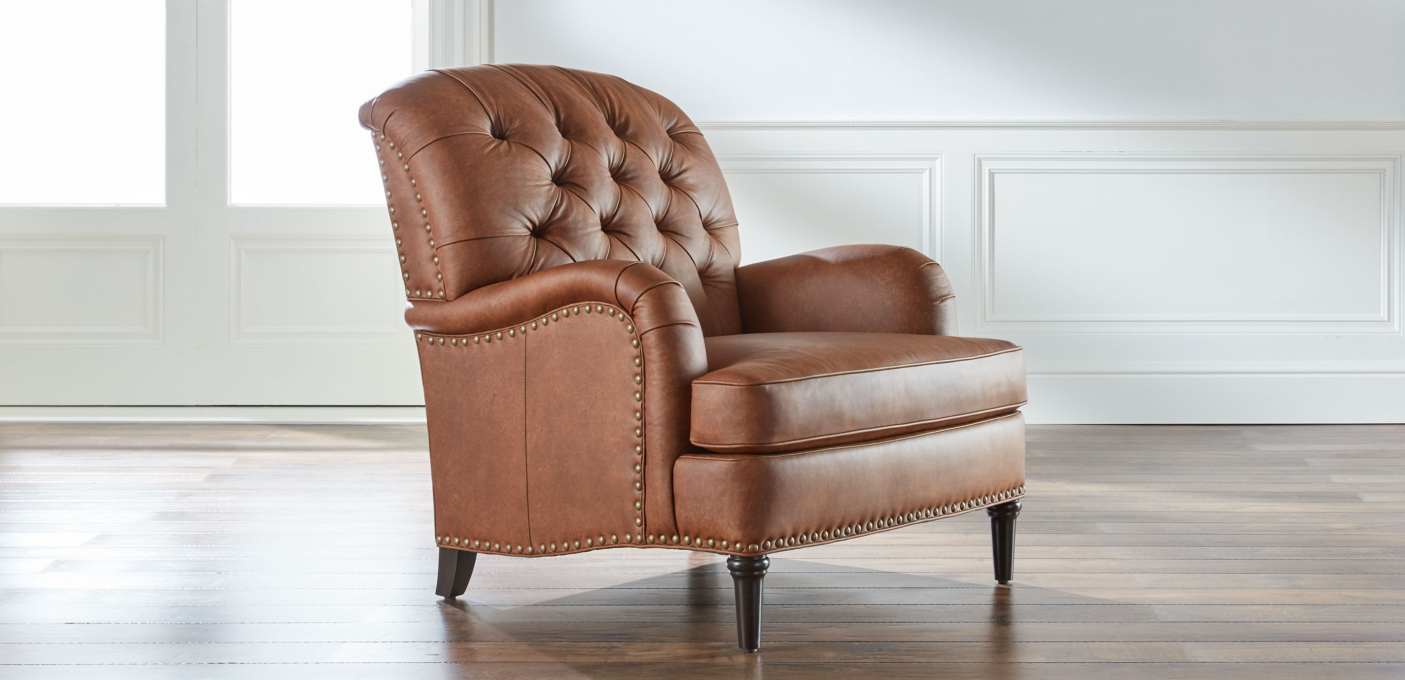 Reede Tall-Back Leather Club Chair_2
