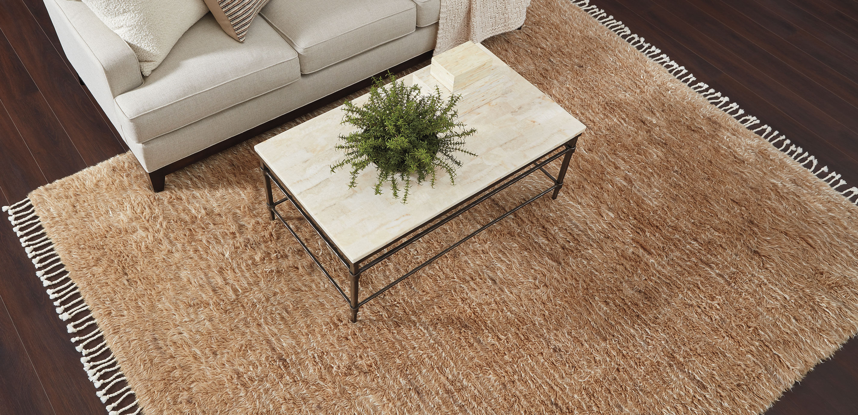 Emmi Mohair Blend Rug_6