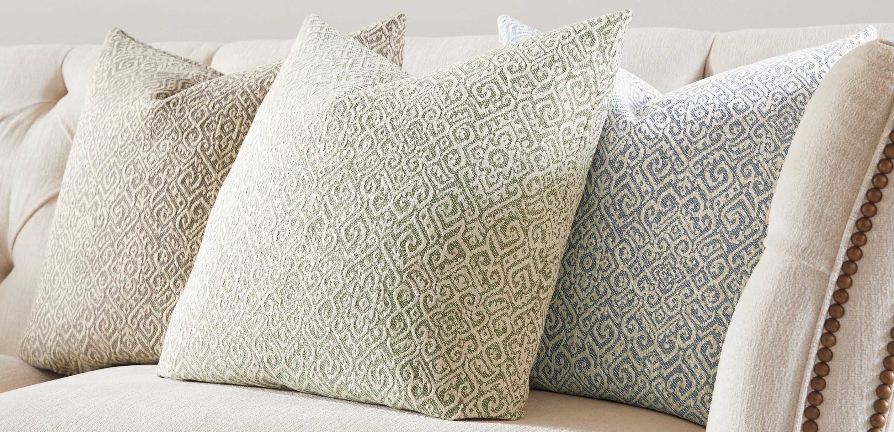Athena Medallion Pillow_2
