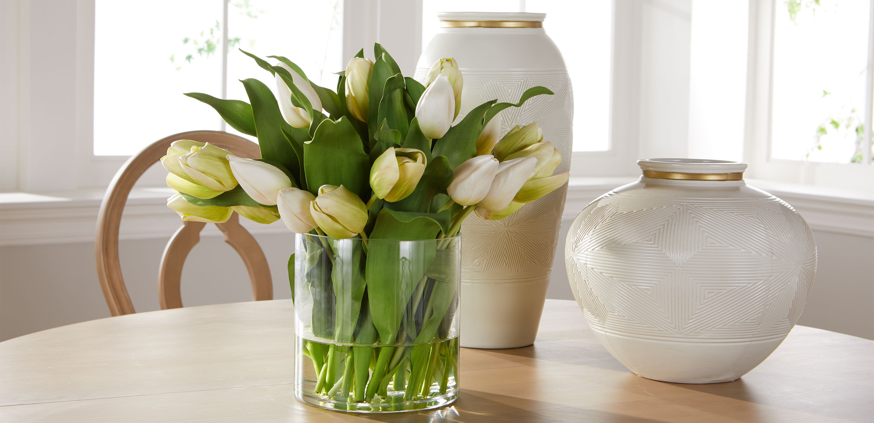White Tulip Watergarden_1